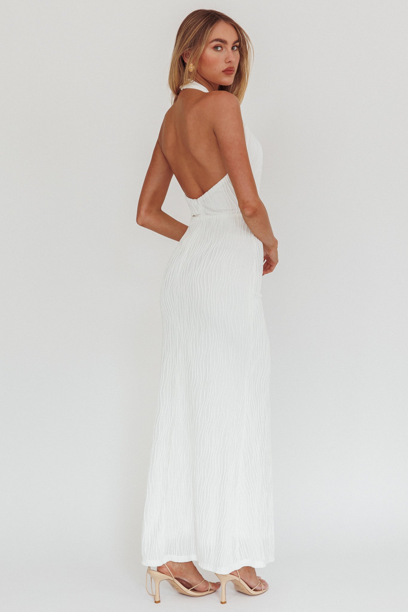 Lush Aura Crossover Halter Neck Maxi Dress White | Selfie Leslie Lush Aura Crossover Halter Neck Maxi Dress White | Selfie Leslie