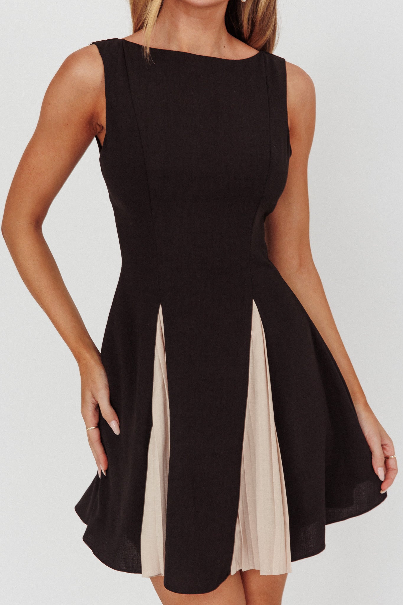 Averi Contrasting Godet Hem Mini Dress Black by Selfie Leslie