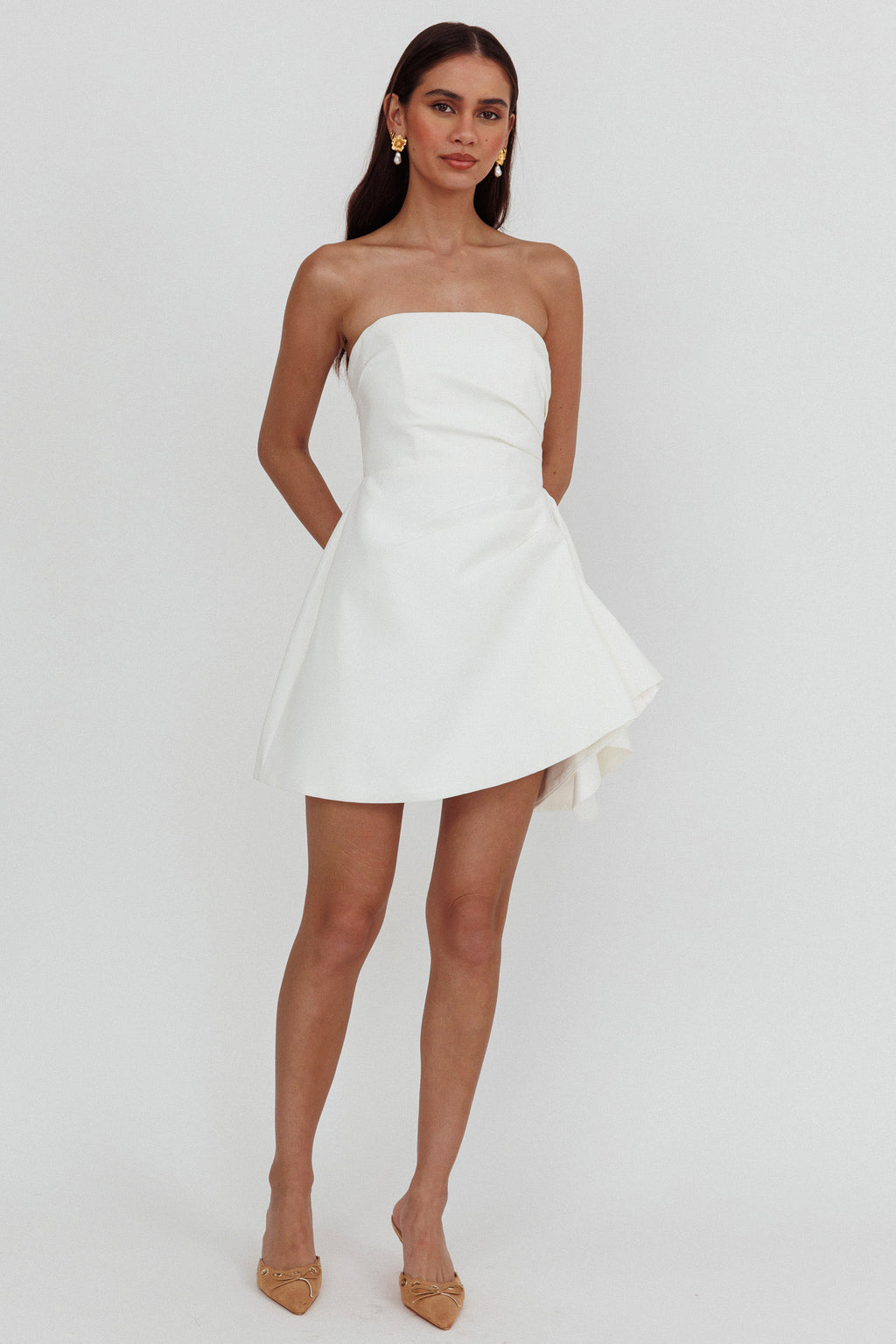Minnesota Strapless Mini Dress White by Selfie Leslie