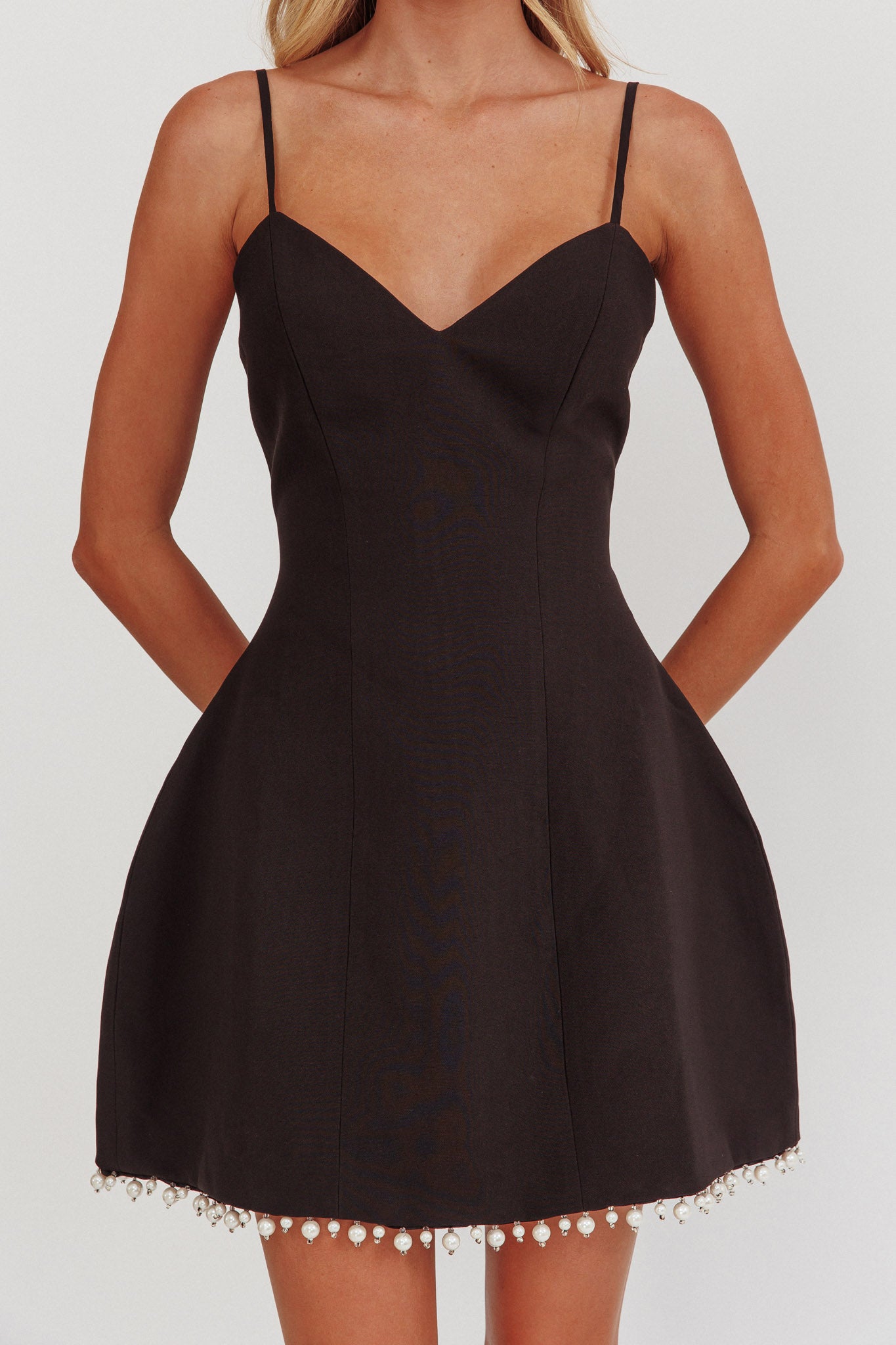Besos Pearl Hem Mini Dress Black - XL Besos Pearl Hem Mini Dress Black - XL