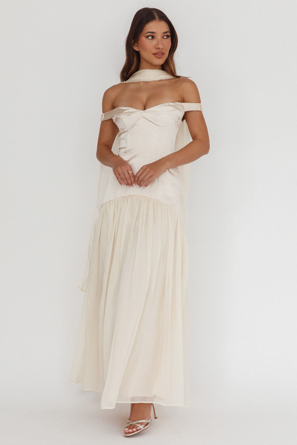 Kaycee Drop Waist Maxi Dress Champagne– Selfie Leslie