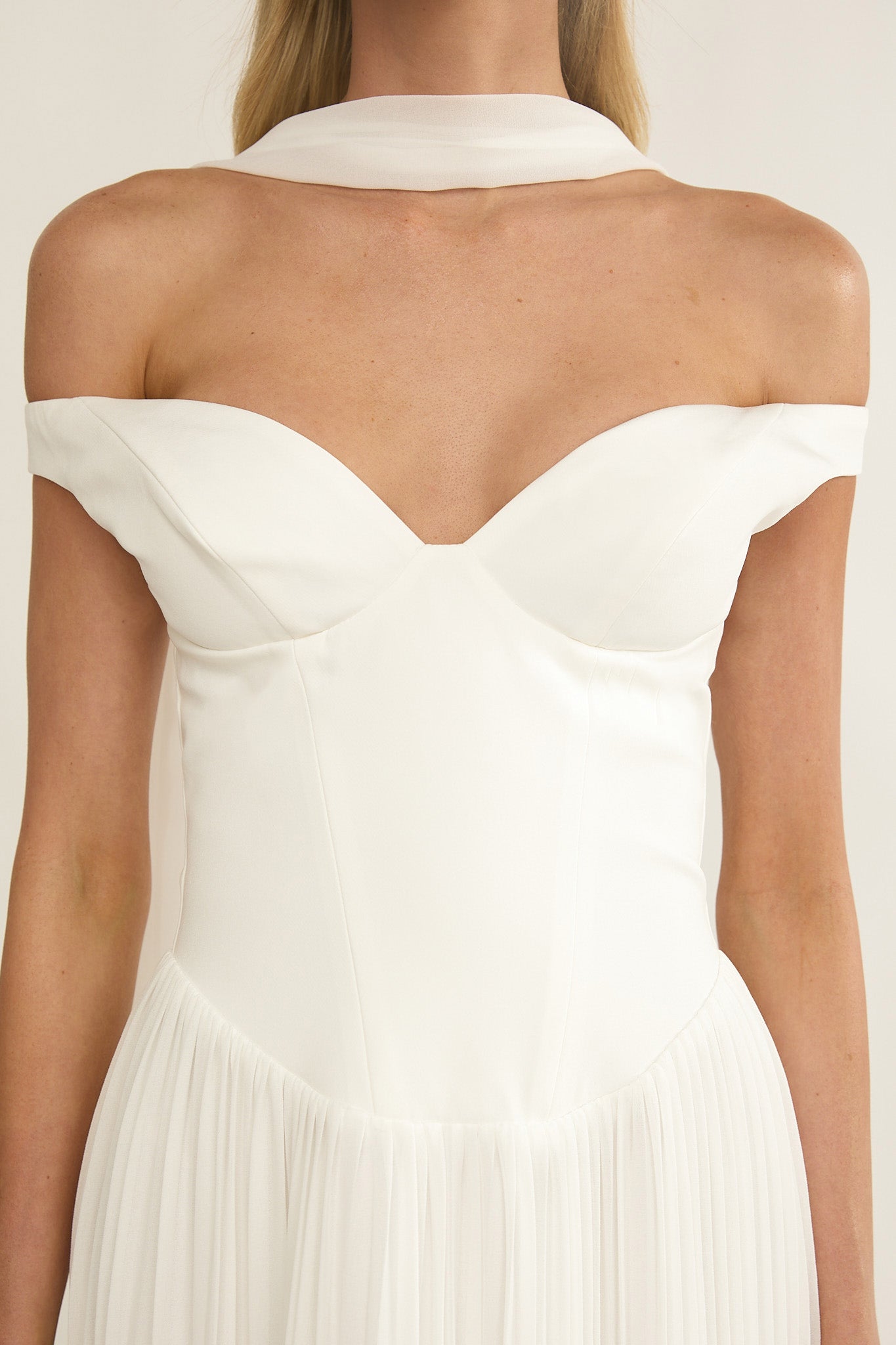 Quinnae Off-Shoulder Accordion Pleat Maxi Dress White by Selfie Leslie