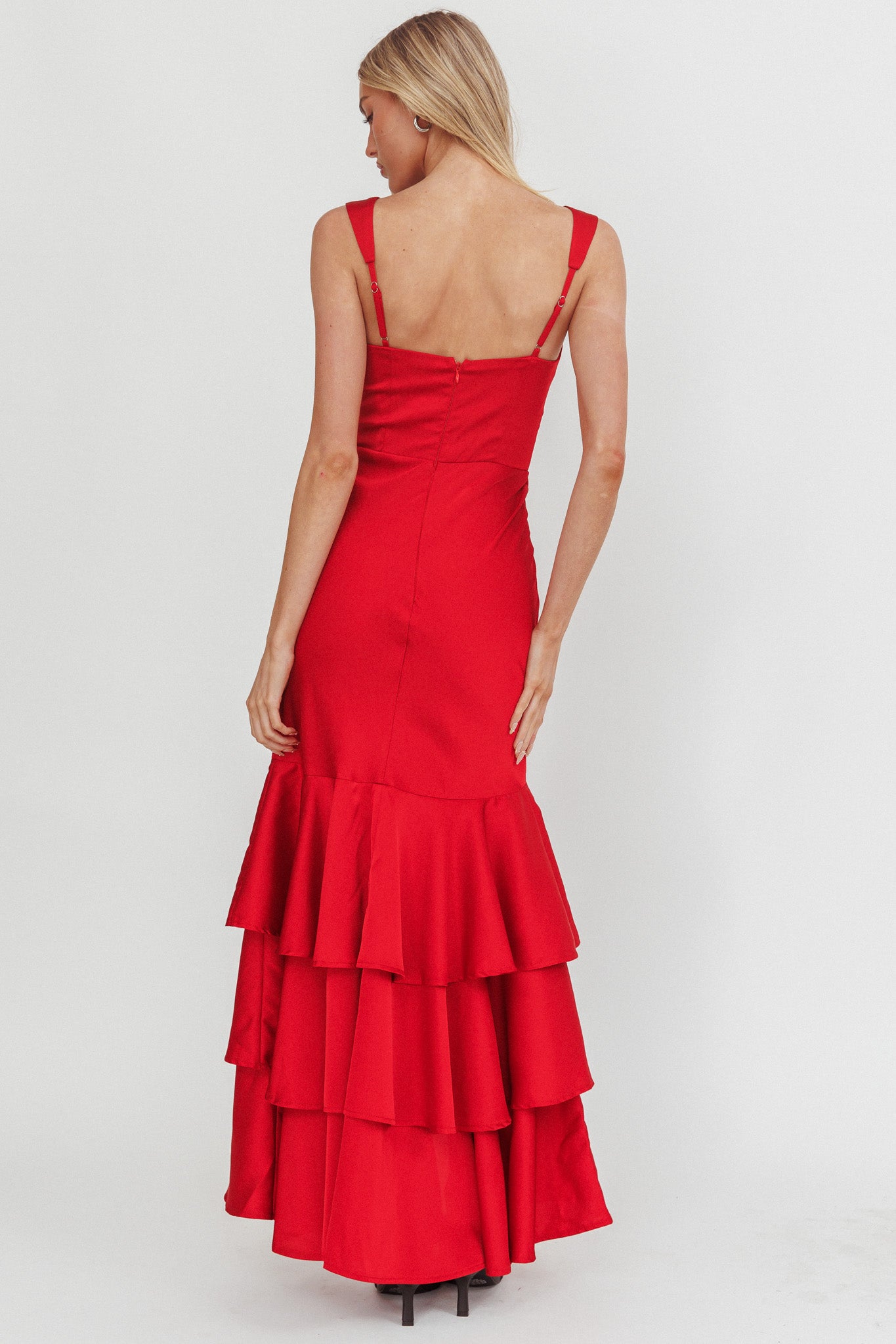 sirena slinky flare sleeve dress in red Red Ribbed Knit Long Sleeves Mermaid Dress Medium
