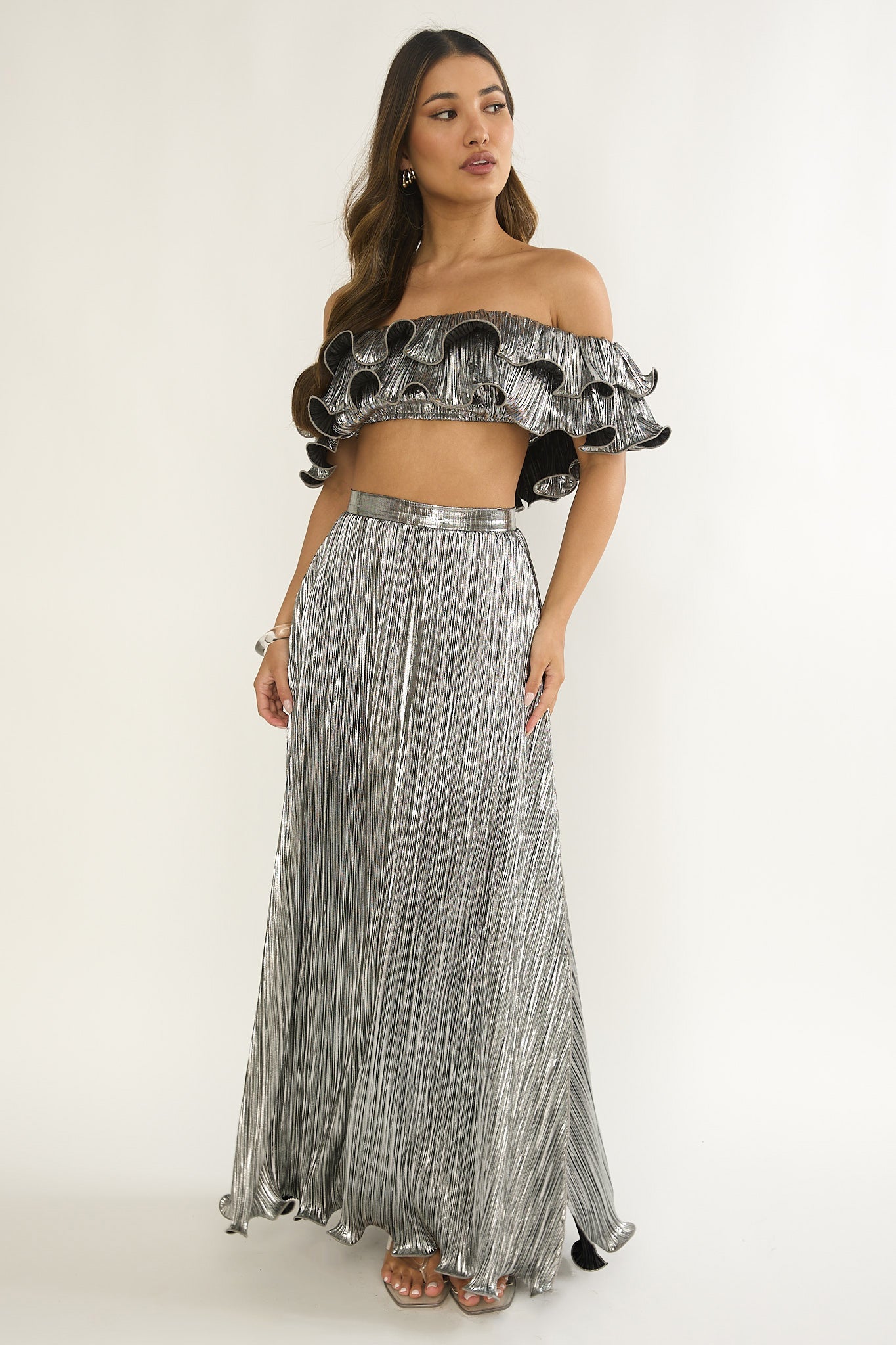 Amaria Off-Shoulder Lettuce Edge Crop Top Silver | Selfie Leslie