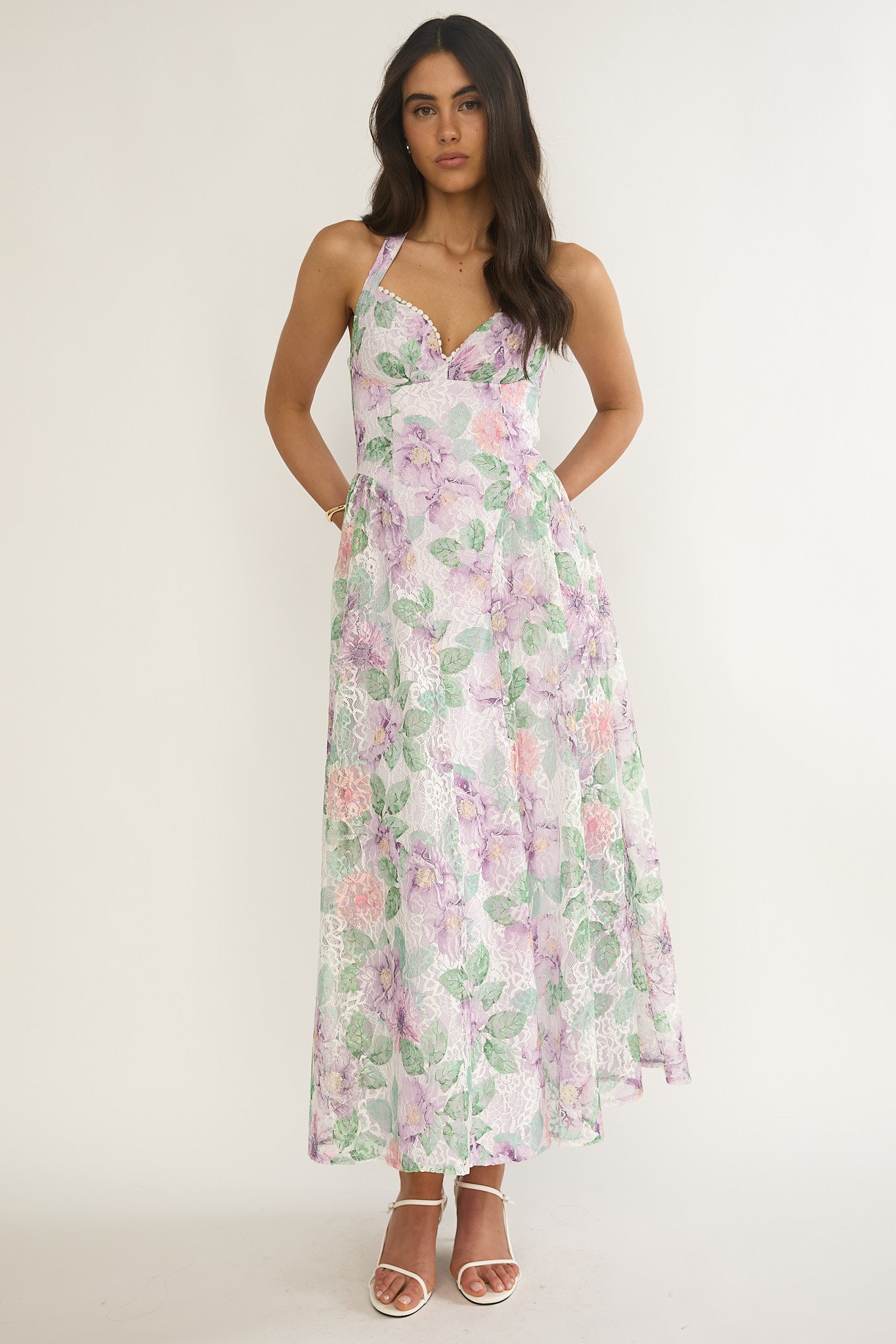 Florent Sweetheart Halterneck Maxi Dress Lace Lilac - XL Florent Sweetheart Halterneck Maxi Dress Lace Lilac - XL