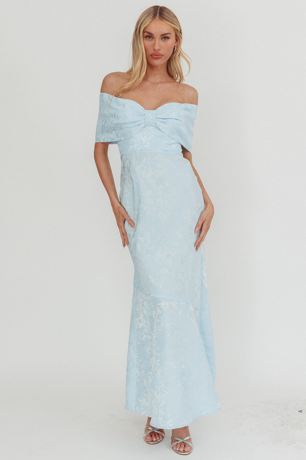 Fairytales Off-Shoulder Jacquard Maxi Dress Blue - XS Fairytales Off-Shoulder Jacquard Maxi Dress Blue - XS