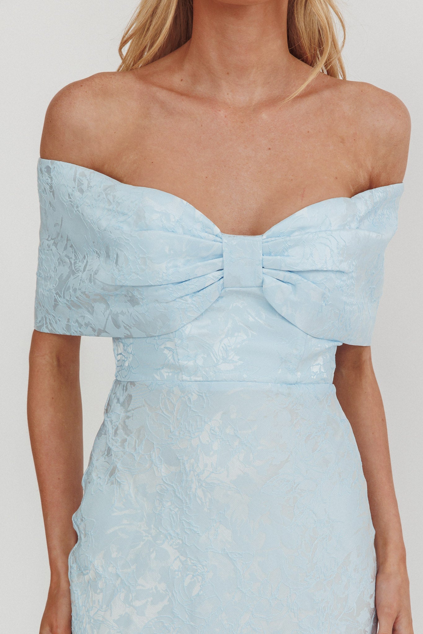 Fairytales Off-Shoulder Jacquard Maxi Dress Blue - XS Fairytales Off-Shoulder Jacquard Maxi Dress Blue - XS