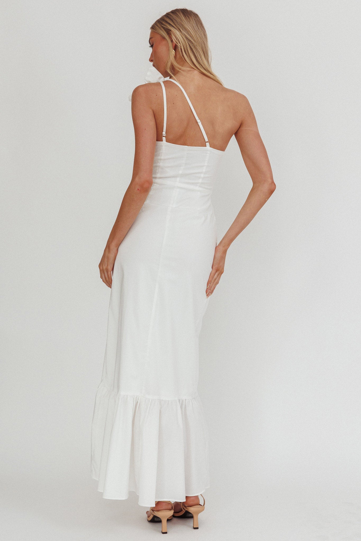 Dena One-Shoulder Frill Hem Maxi Dress White - L Dena One-Shoulder Frill Hem Maxi Dress White - L
