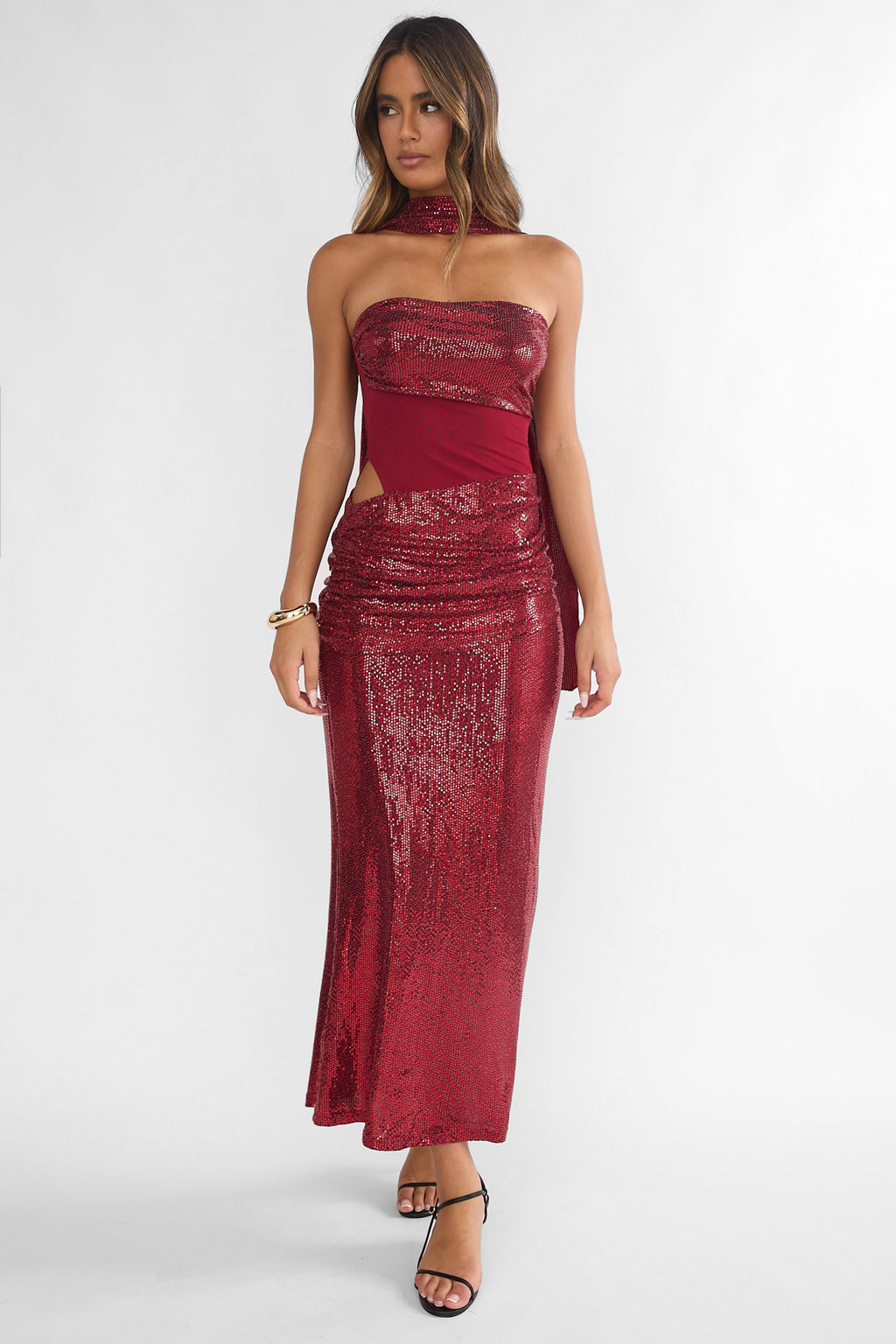 Seraphinna Strapless Cut-Out Maxi Dress Sequin Red - M Seraphinna Strapless Cut-Out Maxi Dress Sequin Red - M