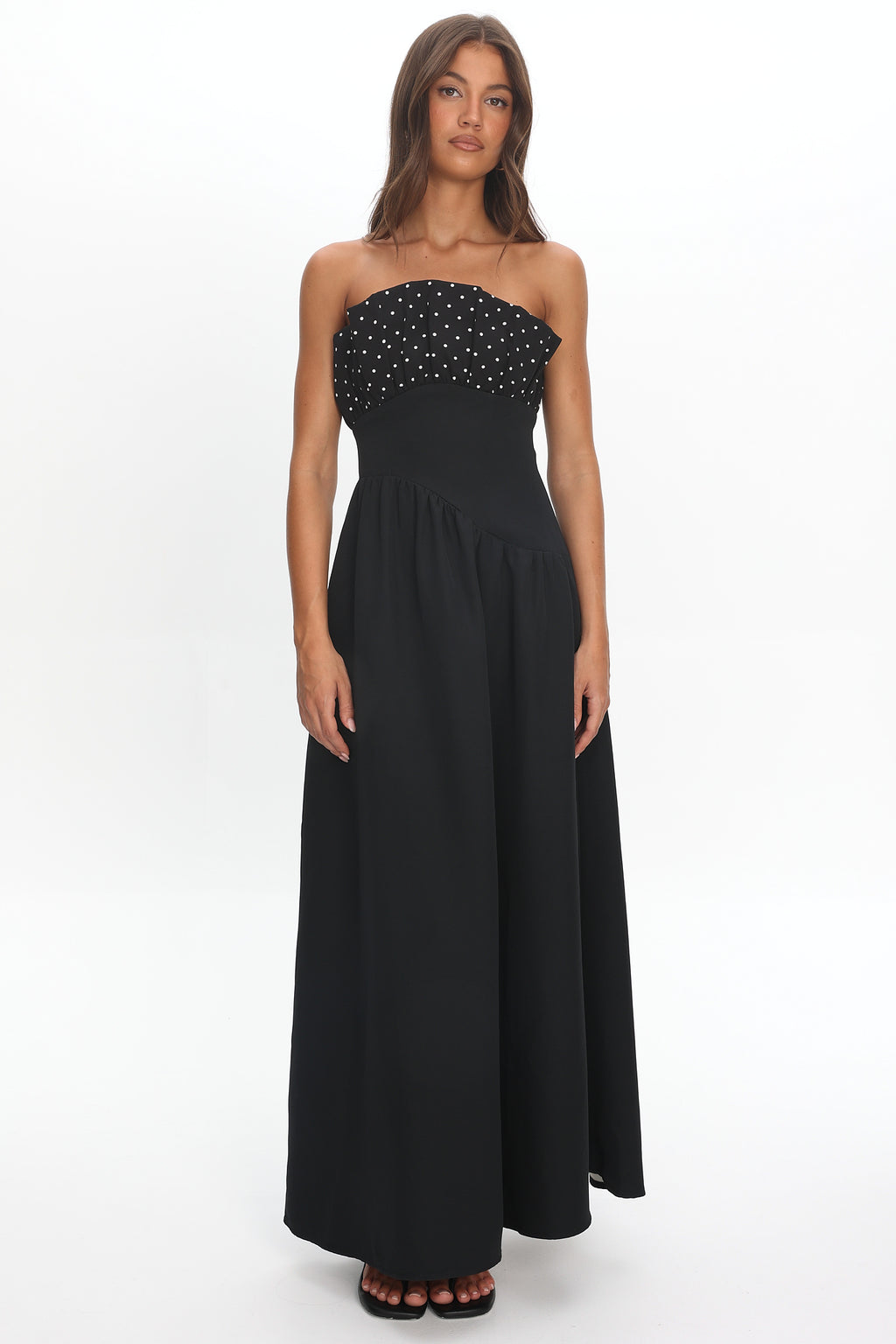 Illianah Frill Bust Asymmetric Hem Maxi Dress Black Selfie Leslie Illianah Frill Bust Asymmetric Hem Maxi Dress Black Selfie Leslie