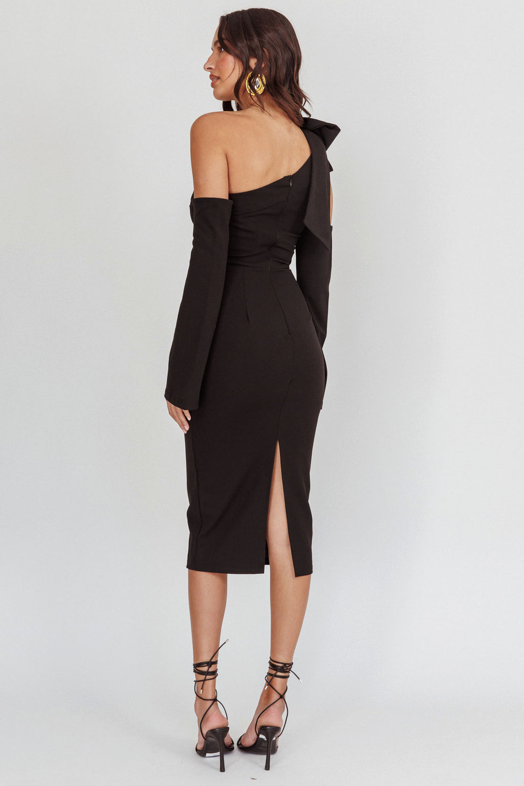 Rigel One-Shoulder Midi Dress Black by Selfie Leslie
