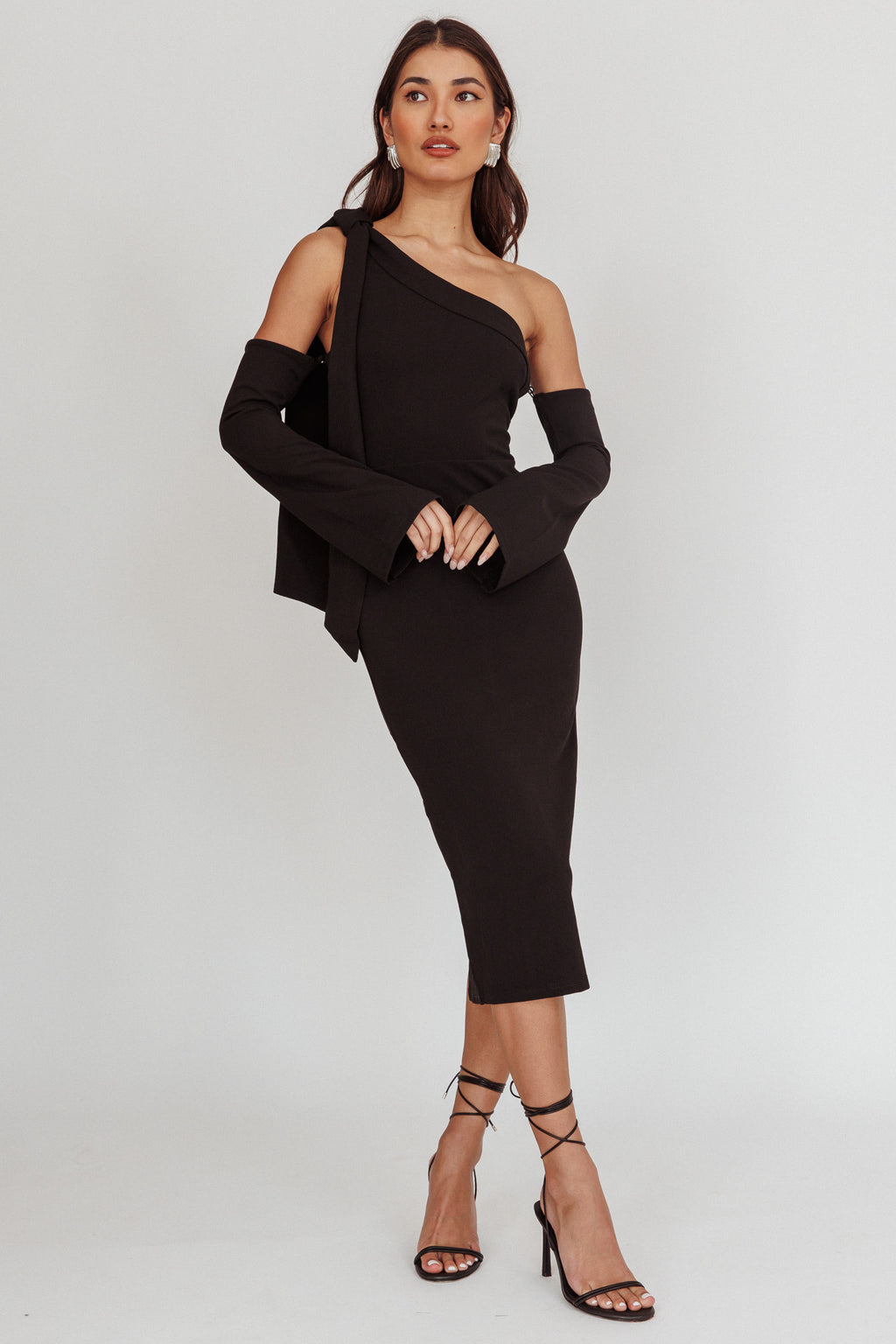 Rigel One-Shoulder Midi Dress Black by Selfie Leslie