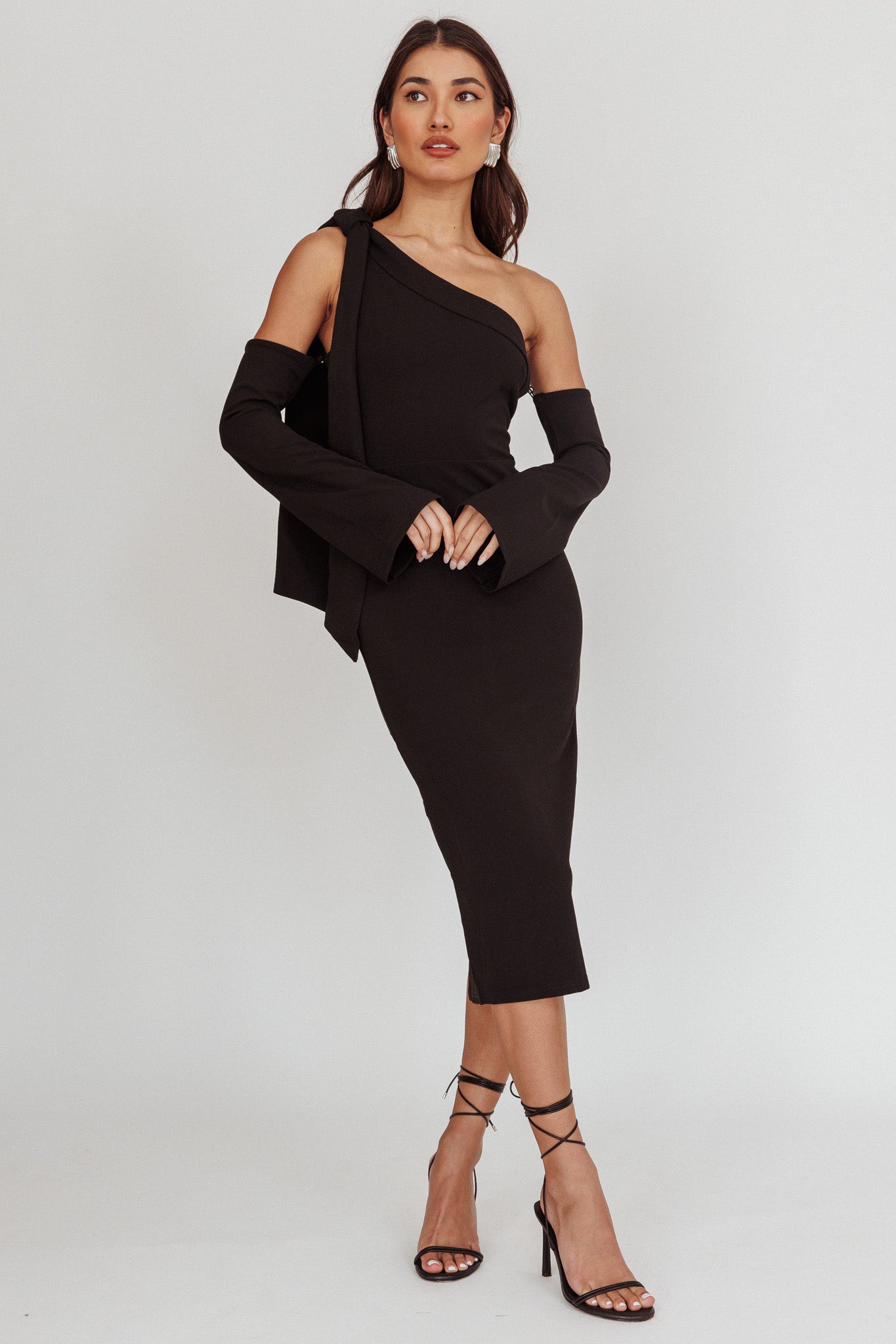 Rigel One-Shoulder Midi Dress Black by Selfie Leslie