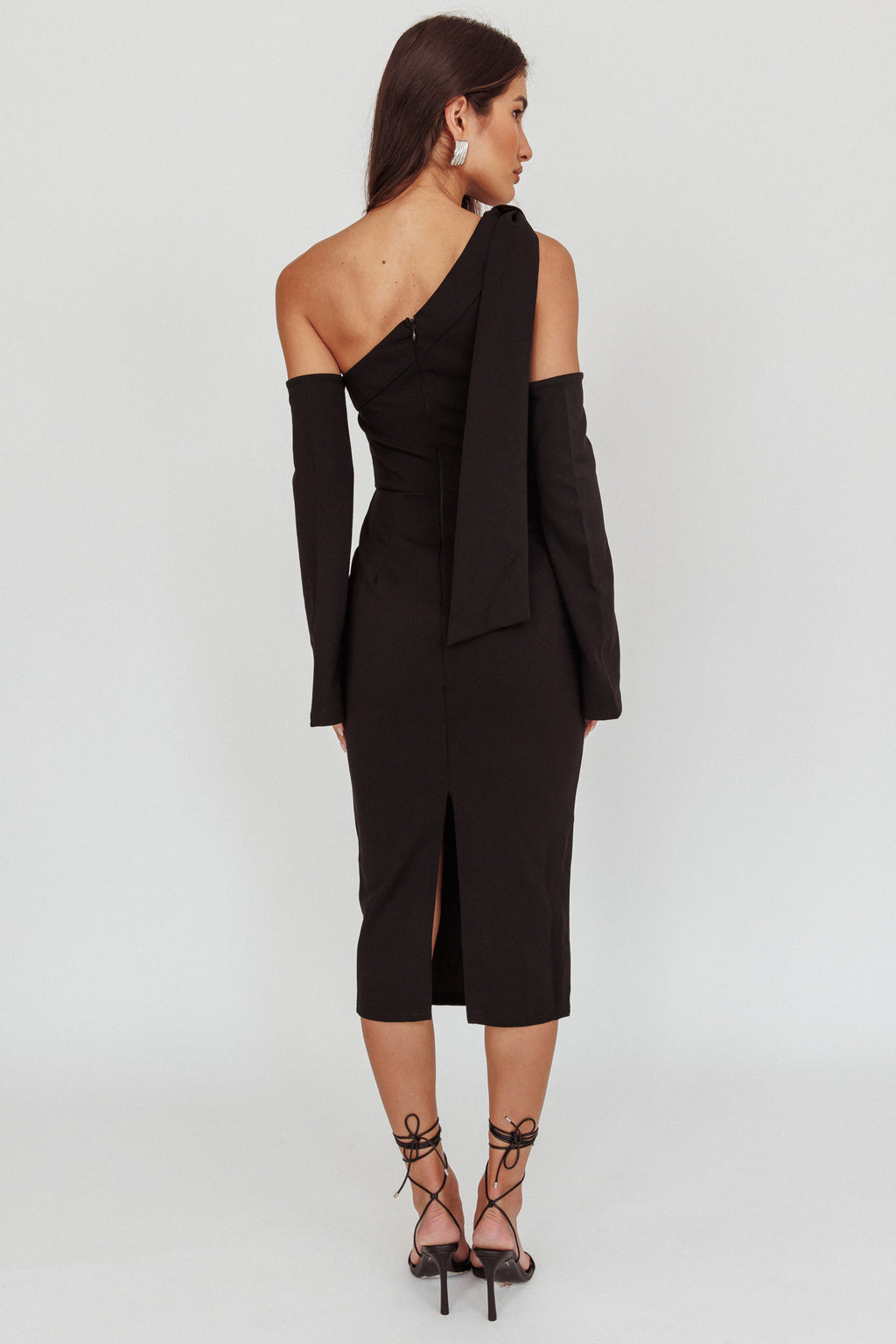 Rigel One-Shoulder Midi Dress Black by Selfie Leslie