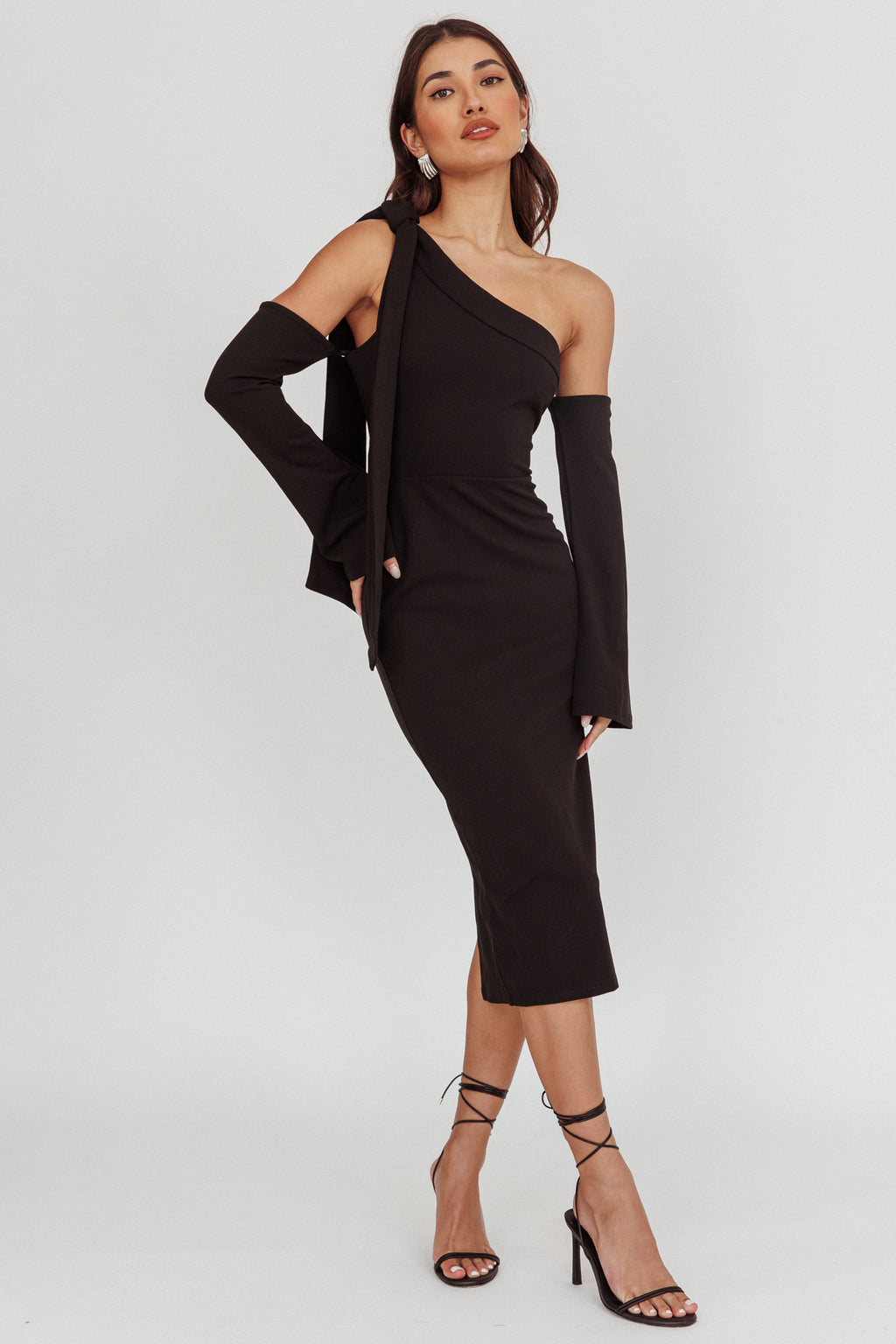 Rigel One-Shoulder Midi Dress Black by Selfie Leslie