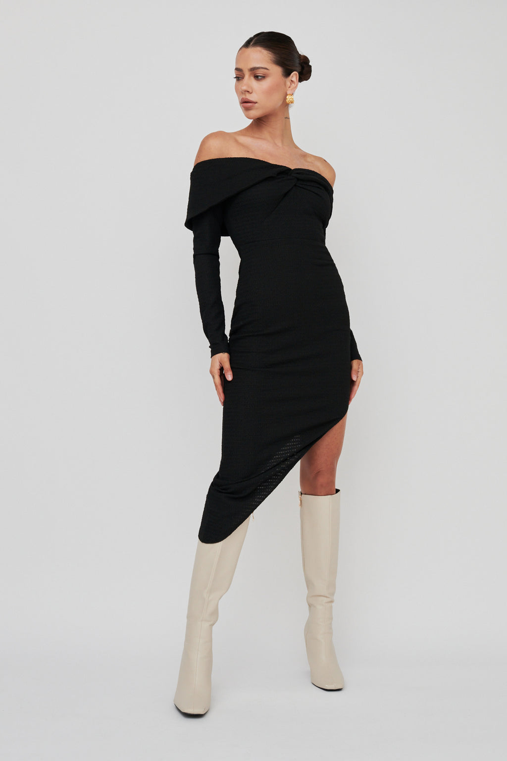 Annalora One-Shoulder Long Sleeve Midi Dress Black by Selfie Leslie