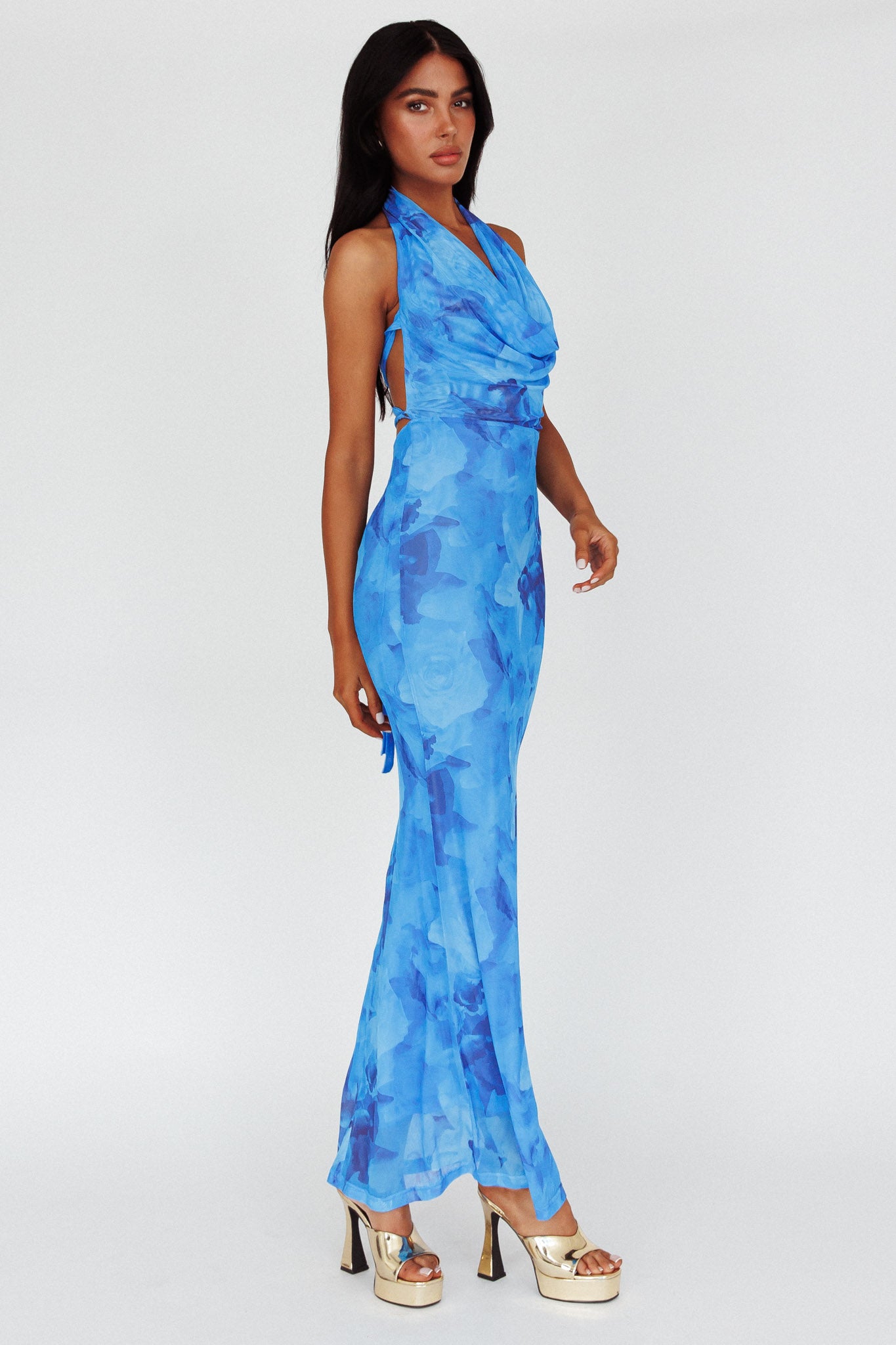 Janika Halterneck Maxi Dress Floral Blue by Selfie Leslie