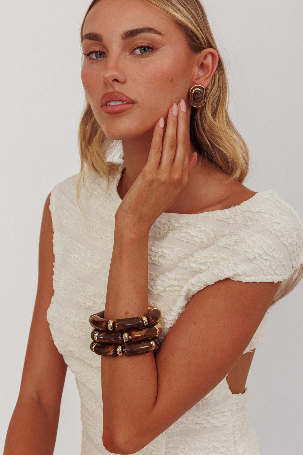 Zena Resin Bracelets Gold/Chocolate by Selfie Leslie