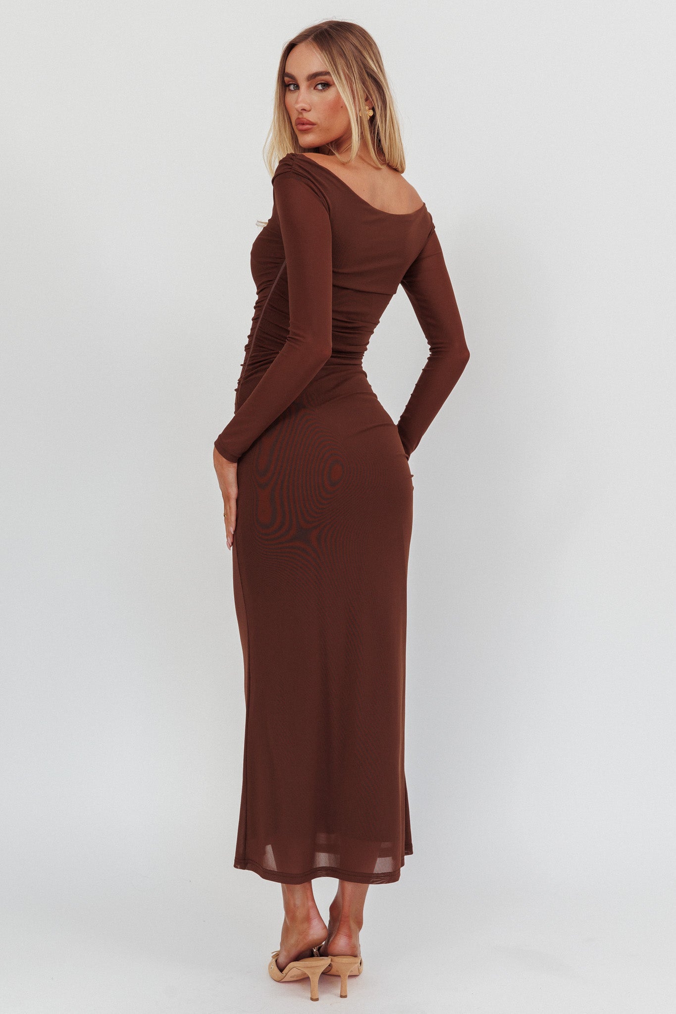 fitted lace wedding dress in Blooms Off Shoulder Mesh Maxi Dress Chocolate