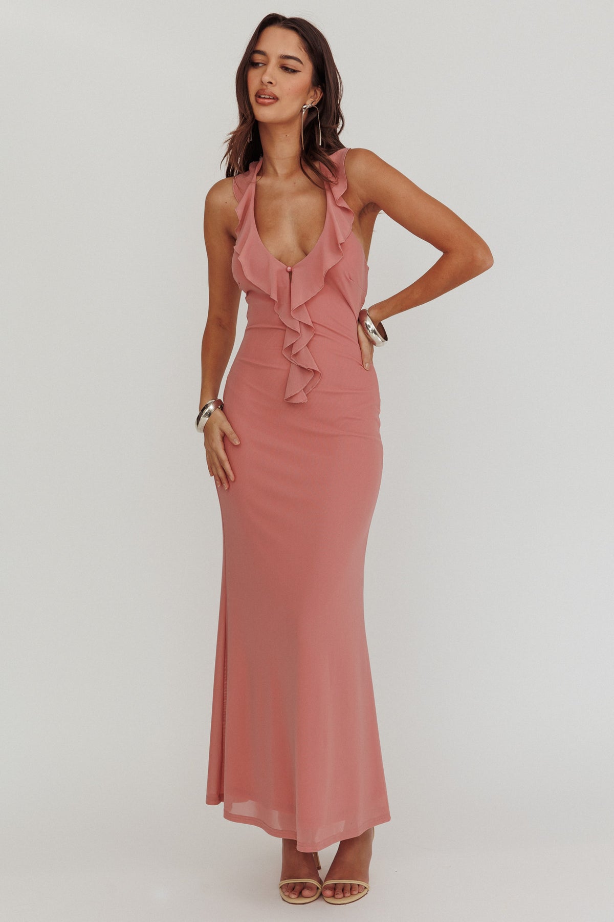 liliane garden rose ruffled a line formal dress Live Loud Ruffle Halterneck Maxi candy cane dress Summer Cotton Dress Soft She is adorned with Color:Cristal-Porcelain