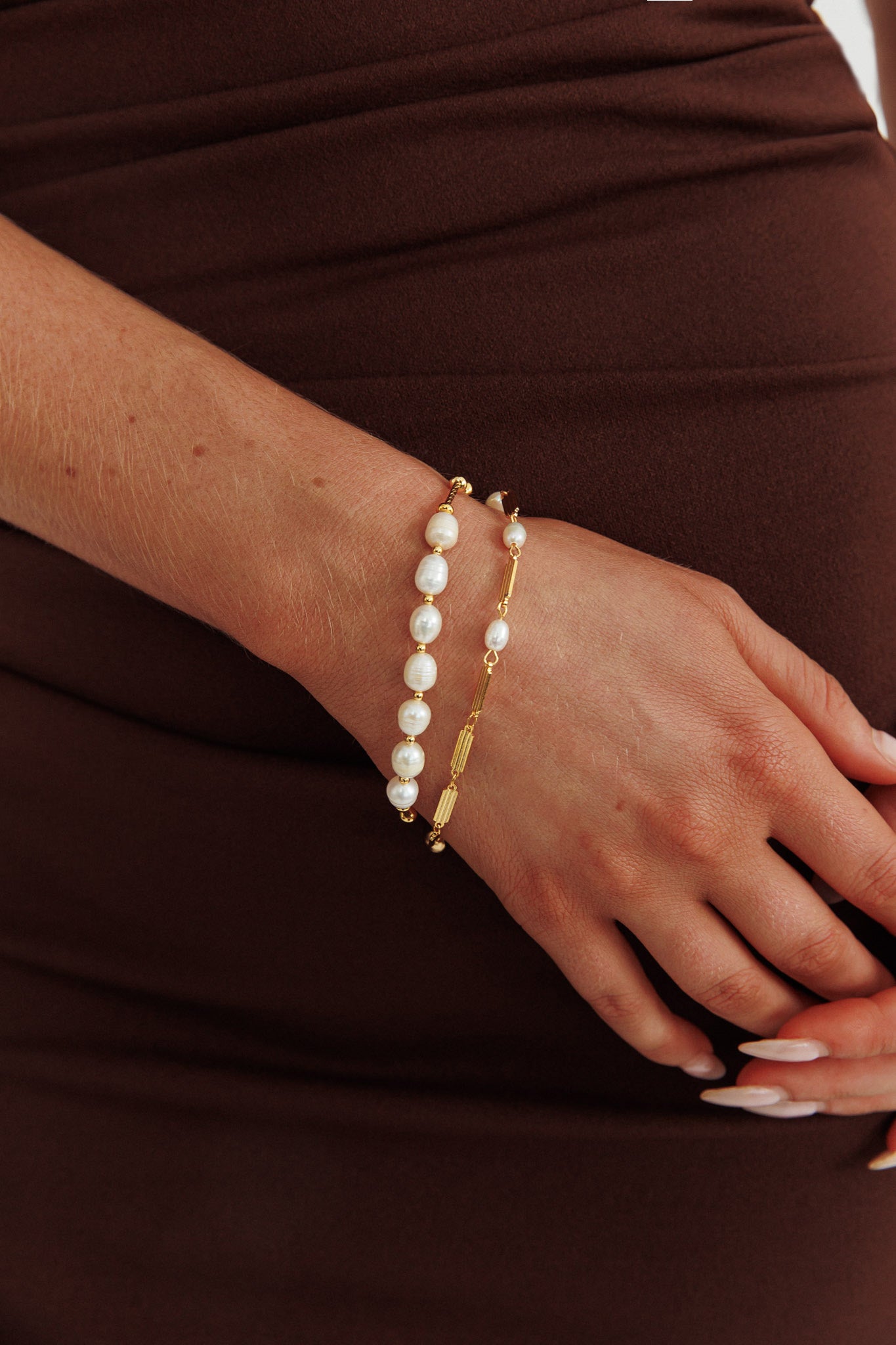 Kites Freshwater Pearl Bar Bracelet Gold by Selfie Leslie