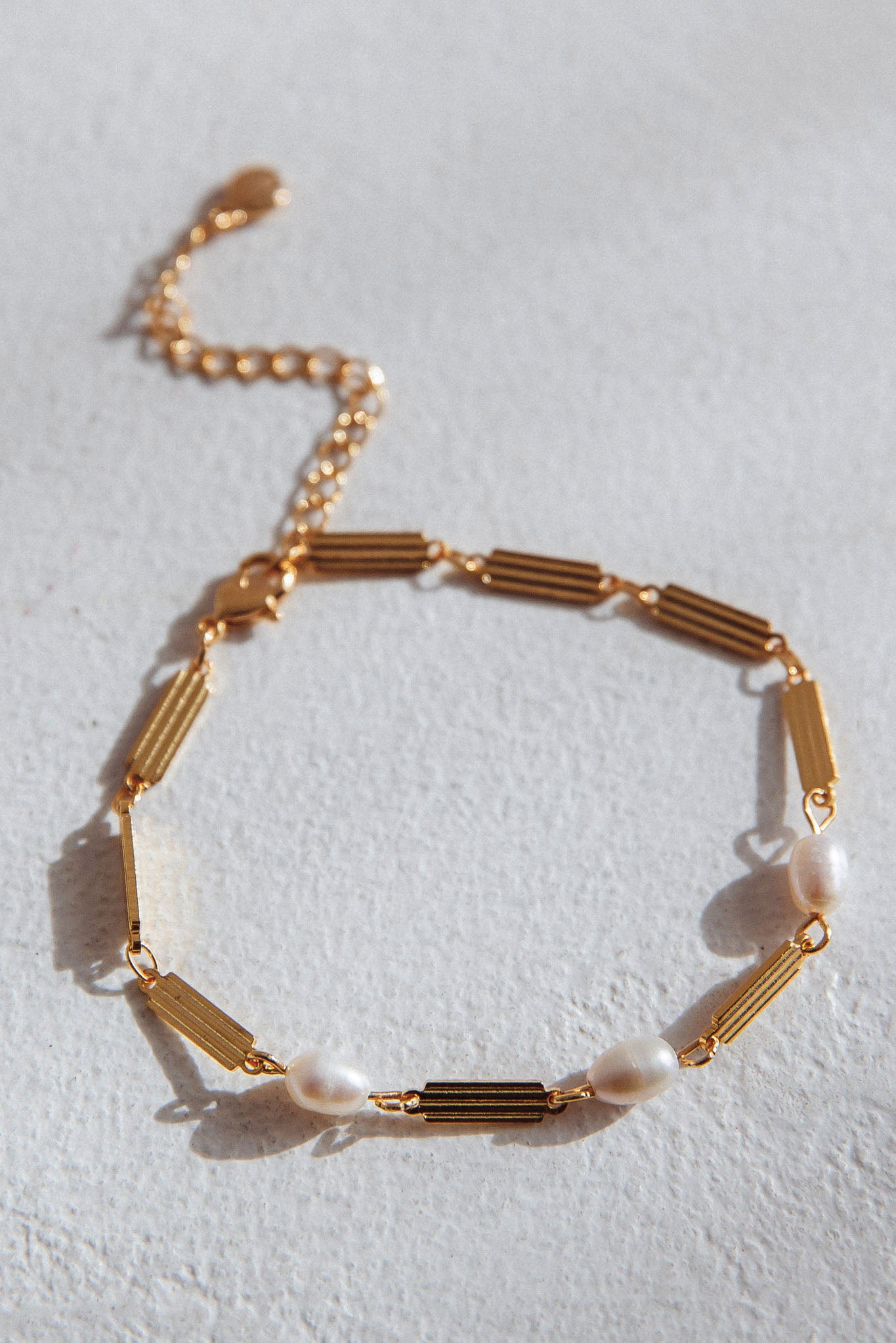 Kites Freshwater Pearl Bar Bracelet Gold by Selfie Leslie
