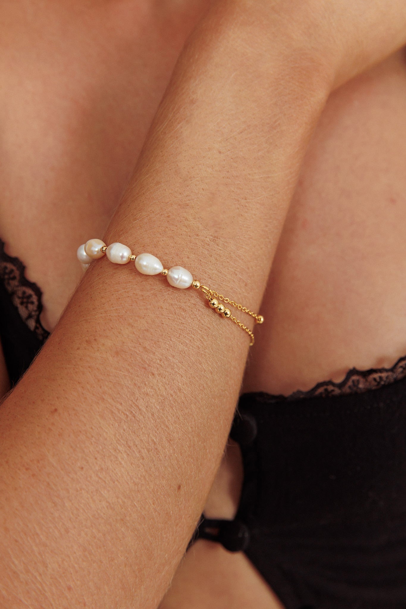 Polaris Freshwater Pearl Double Chain Bracelet Gold by Selfie Leslie