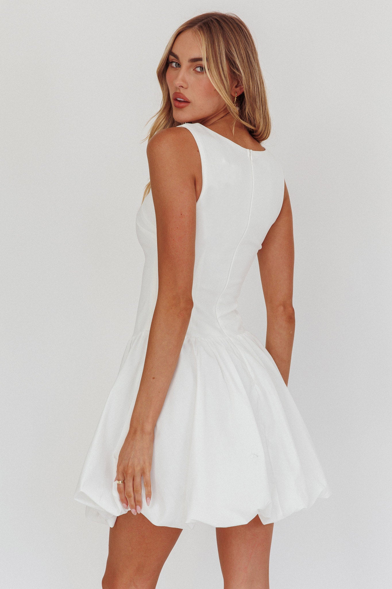 Like Art Square Neck Bubble Mini Dress White Selfie Leslie Like Art Square Neck Bubble Mini Dress White Selfie Leslie