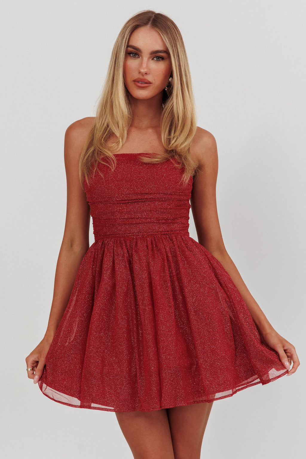 Guilty Pleasure Strapless Glitter Mini Dress Red - M Guilty Pleasure Strapless Glitter Mini Dress Red - M