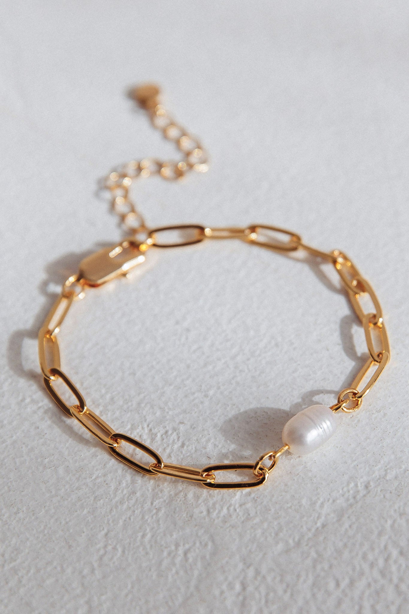 Devotion Freshwater Pearl Paperclip Chain Bracelet Gold by Selfie Leslie