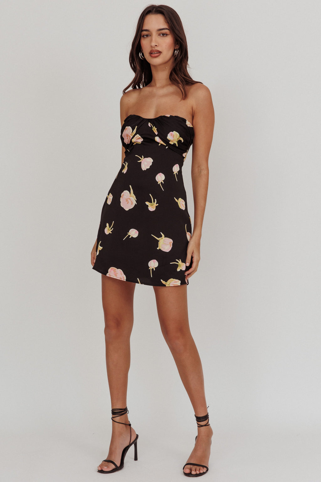 Sian Strapless Sweetheart Mini Dress Flowers Black by Selfie Leslie