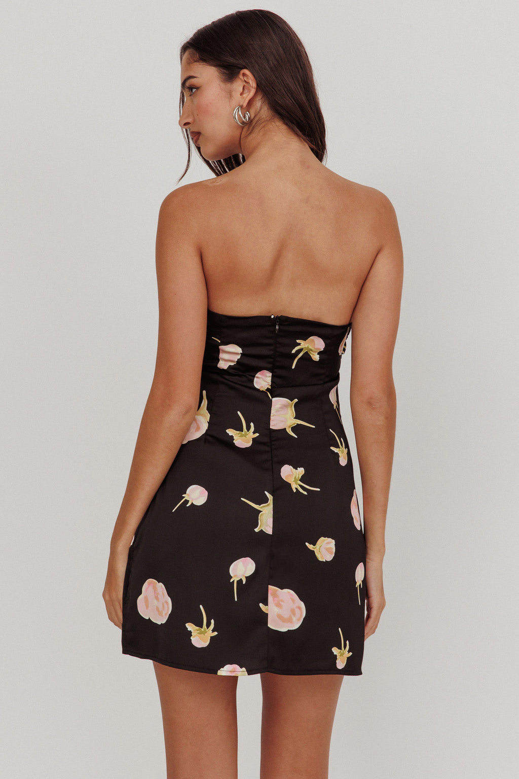 Sian Strapless Sweetheart Mini Dress Flowers Black by Selfie Leslie