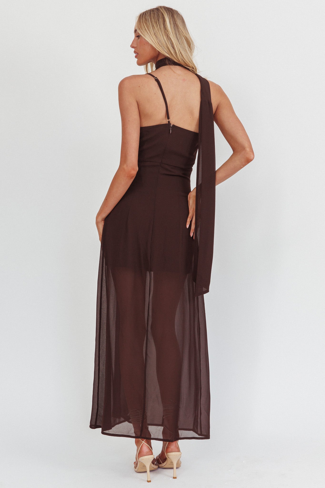 My Paradise Neck Scarf Maxi Dress Chocolate - XS My Paradise Neck Scarf Maxi Dress Chocolate - XS
