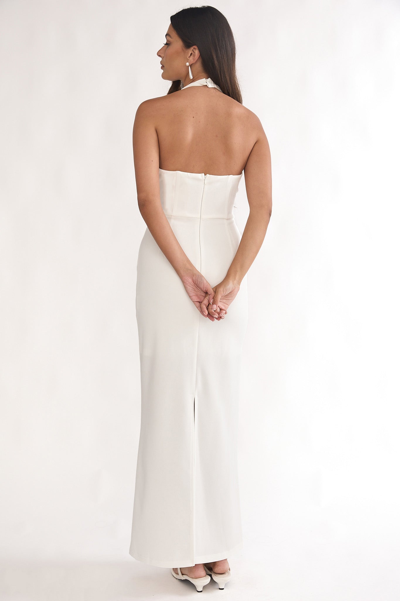 Evenings Asymmetric Halter Maxi Dress White - XL Evenings Asymmetric Halter Maxi Dress White - XL