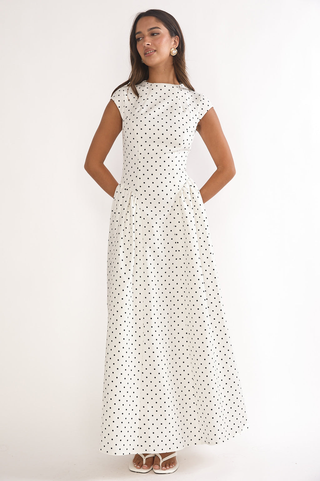 Lynnie Cap Sleeve Maxi Dress Polka Dot - M Lynnie Cap Sleeve Maxi Dress Polka Dot - M