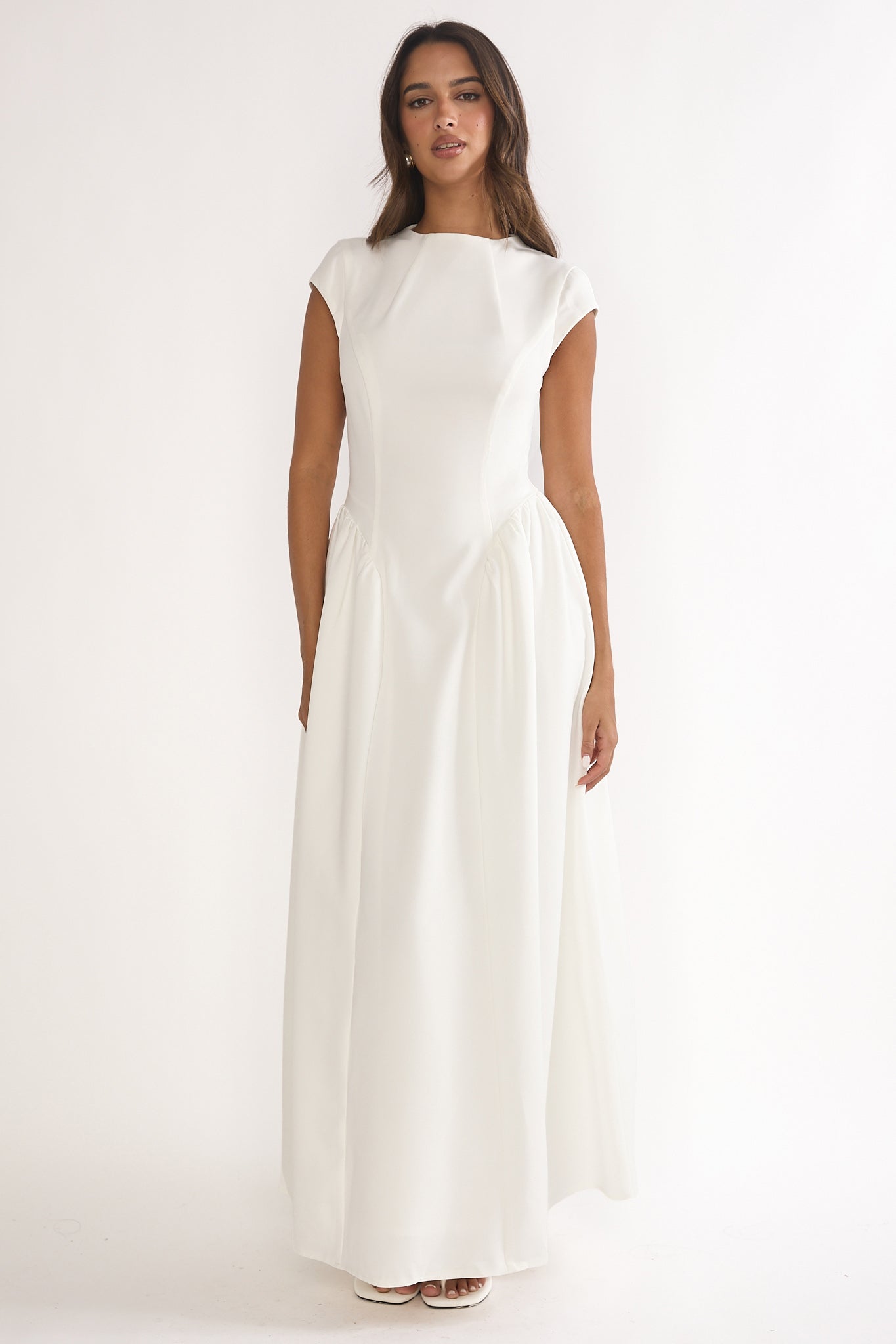 Lynnie Cap Sleeve Maxi Dress Cream | Selfie Leslie