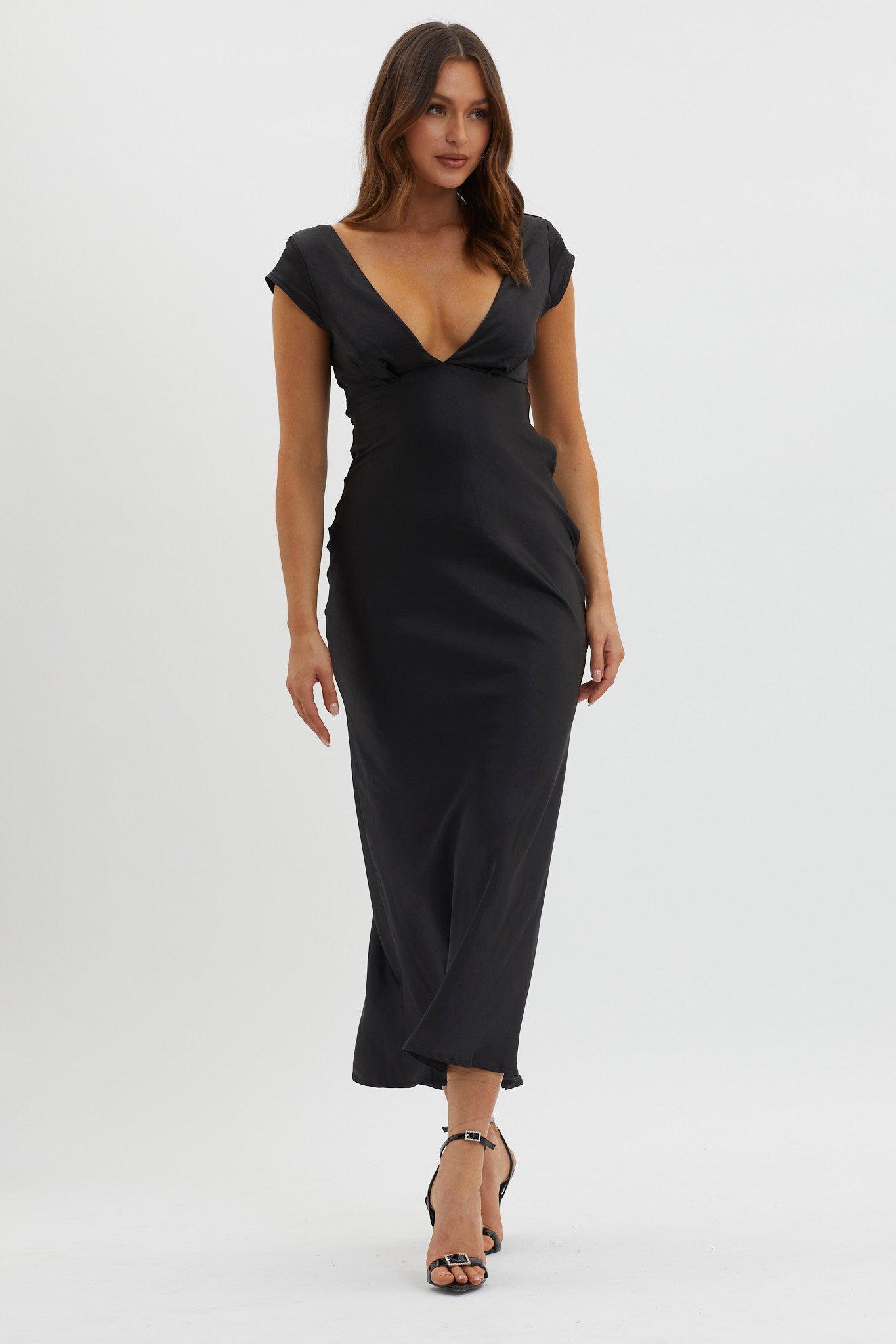 Lucinda V-Neck Twist Back Midi Dress Black Lucinda V-Neck Twist Back Midi Dress Black