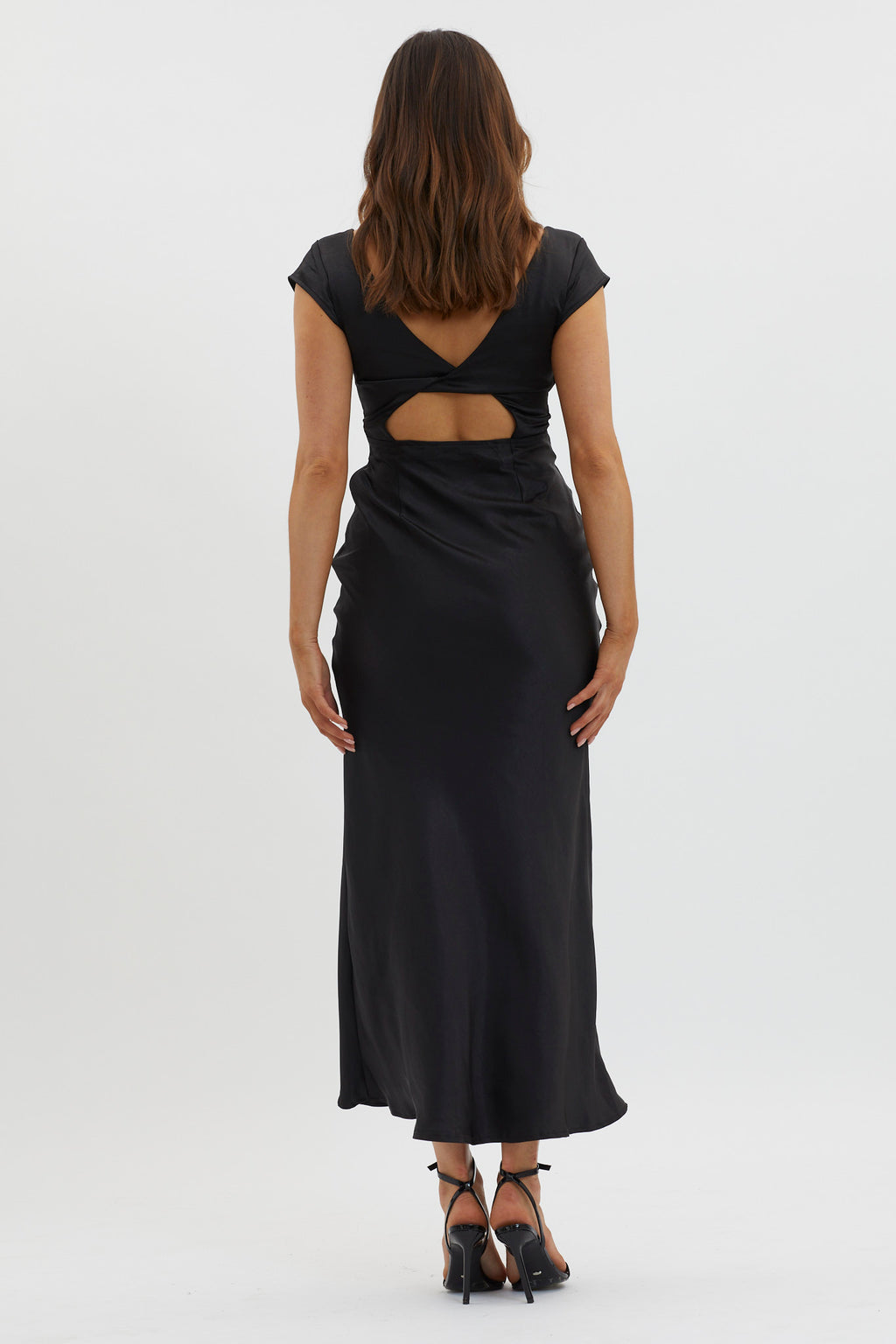 Lucinda V-Neck Twist Back Midi Dress Black Selfie Leslie Lucinda V-Neck Twist Back Midi Dress Black Selfie Leslie