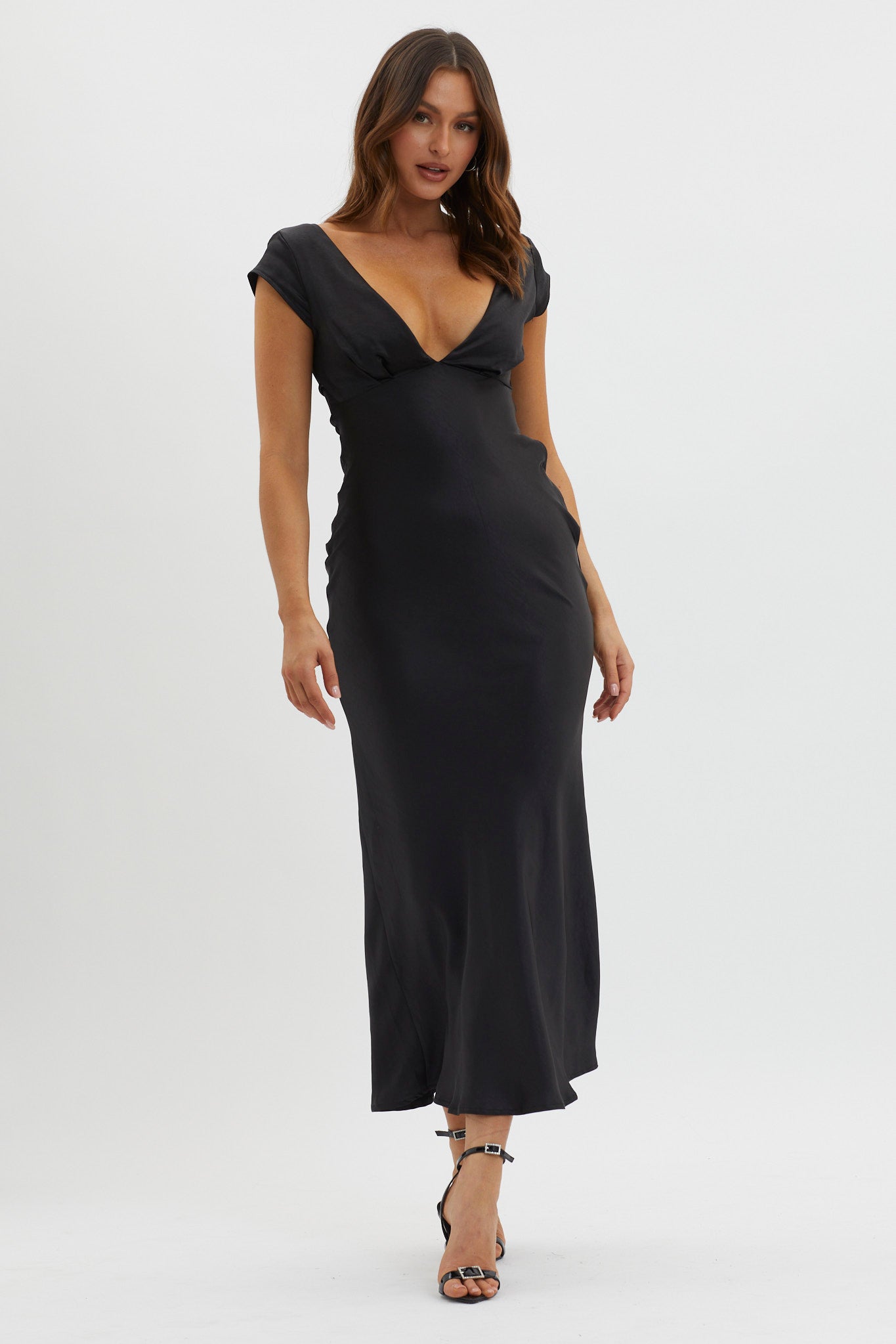 Lucinda V-Neck Twist Back Midi Dress Black Lucinda V-Neck Twist Back Midi Dress Black