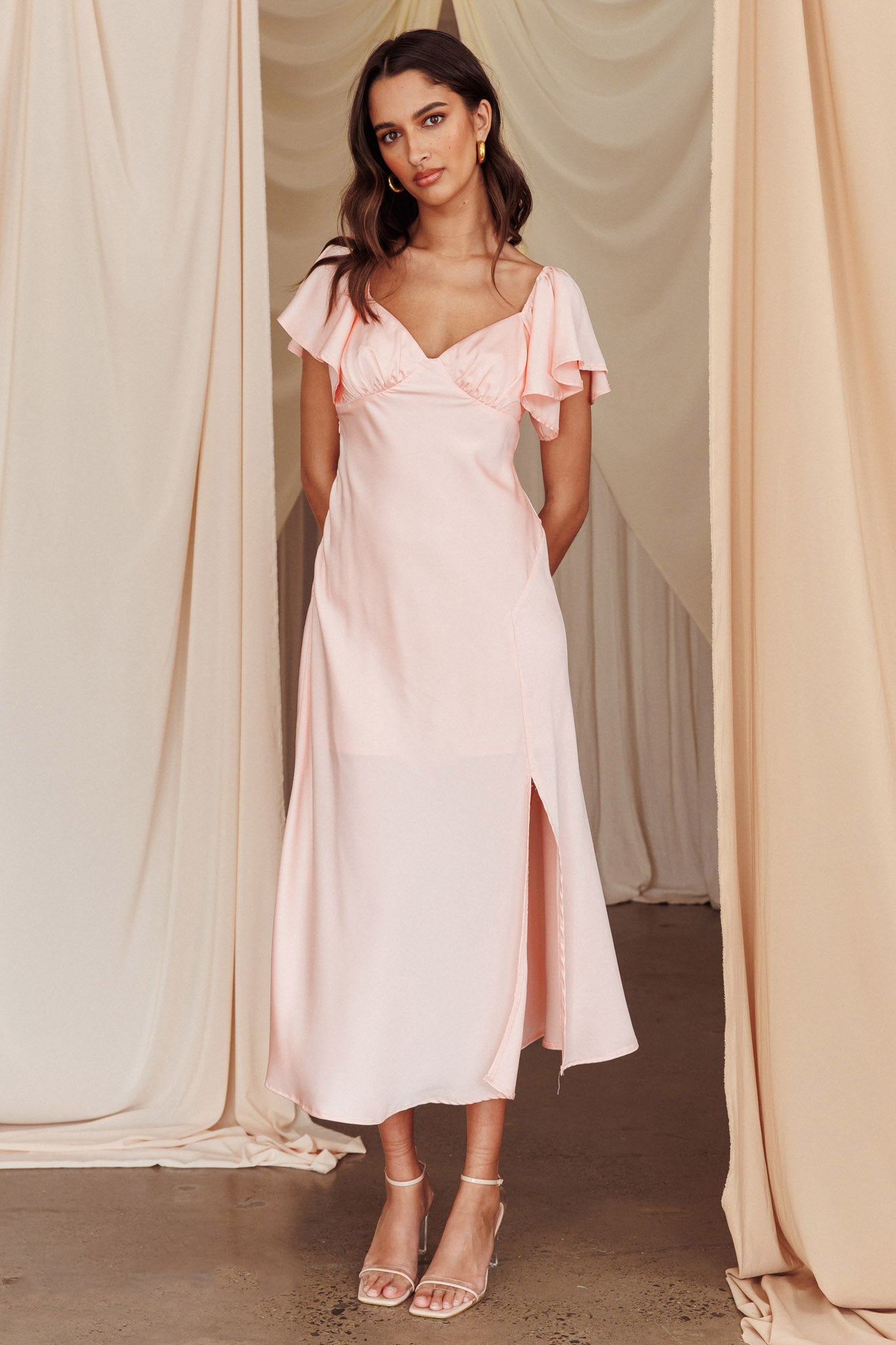 pink flutter sleeve dress Park Avenue Side Split Midi Blush The 15 most iconic SIZE:FR 36 Stroll effortlessly into the rthh 7.1