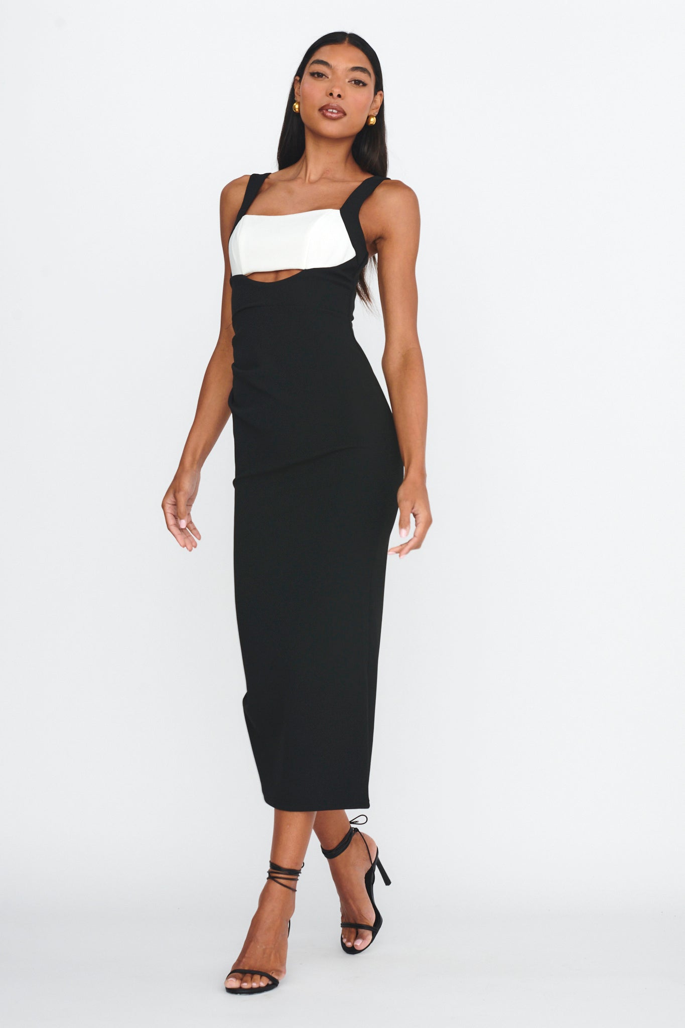 Move Maker Cut-Out Midi Dress Black by Selfie Leslie