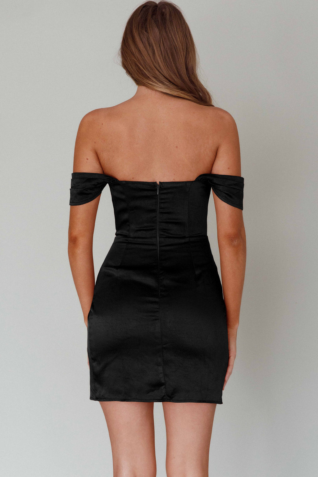 Night To Remember Off-Shoulder Dress Black by Selfie Leslie
