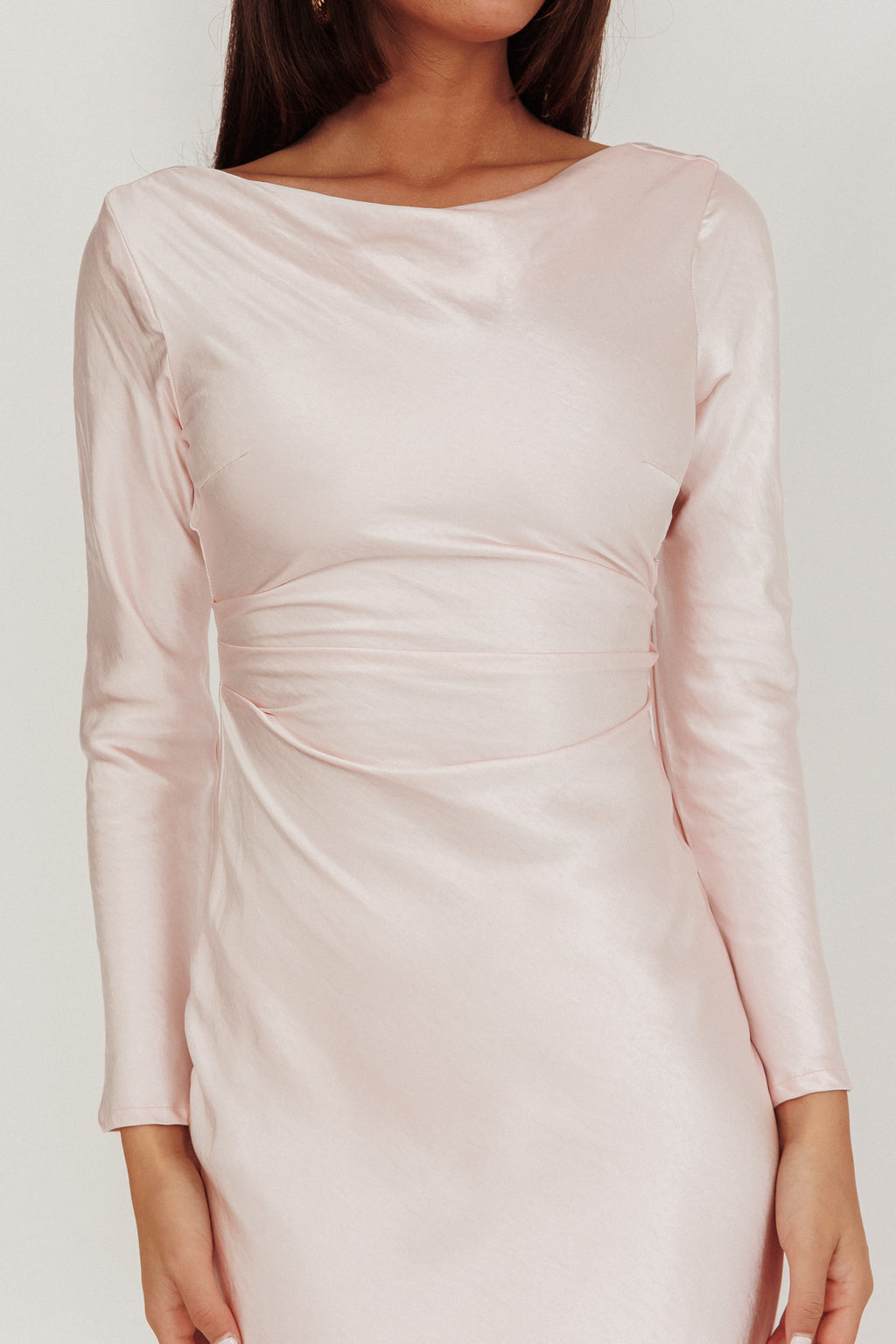 selfie leslie loveland cowl back midi dress Loveland Cap Sleeve Cowl Back Midi Dress Sage