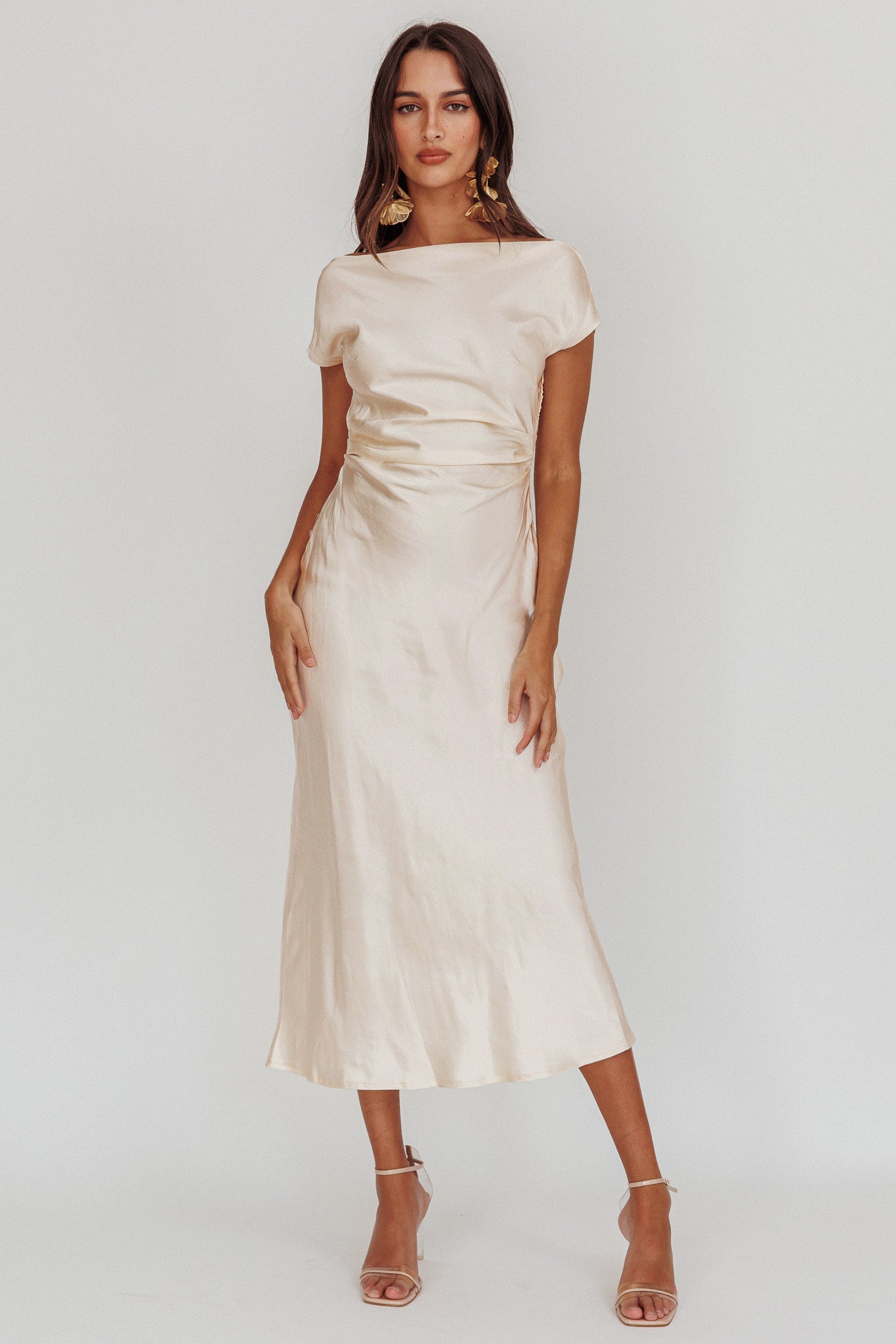 Loveland Cap Sleeve Cowl Back Midi Dress Oyster Selfie Leslie Loveland Cap Sleeve Cowl Back Midi Dress Oyster Selfie Leslie