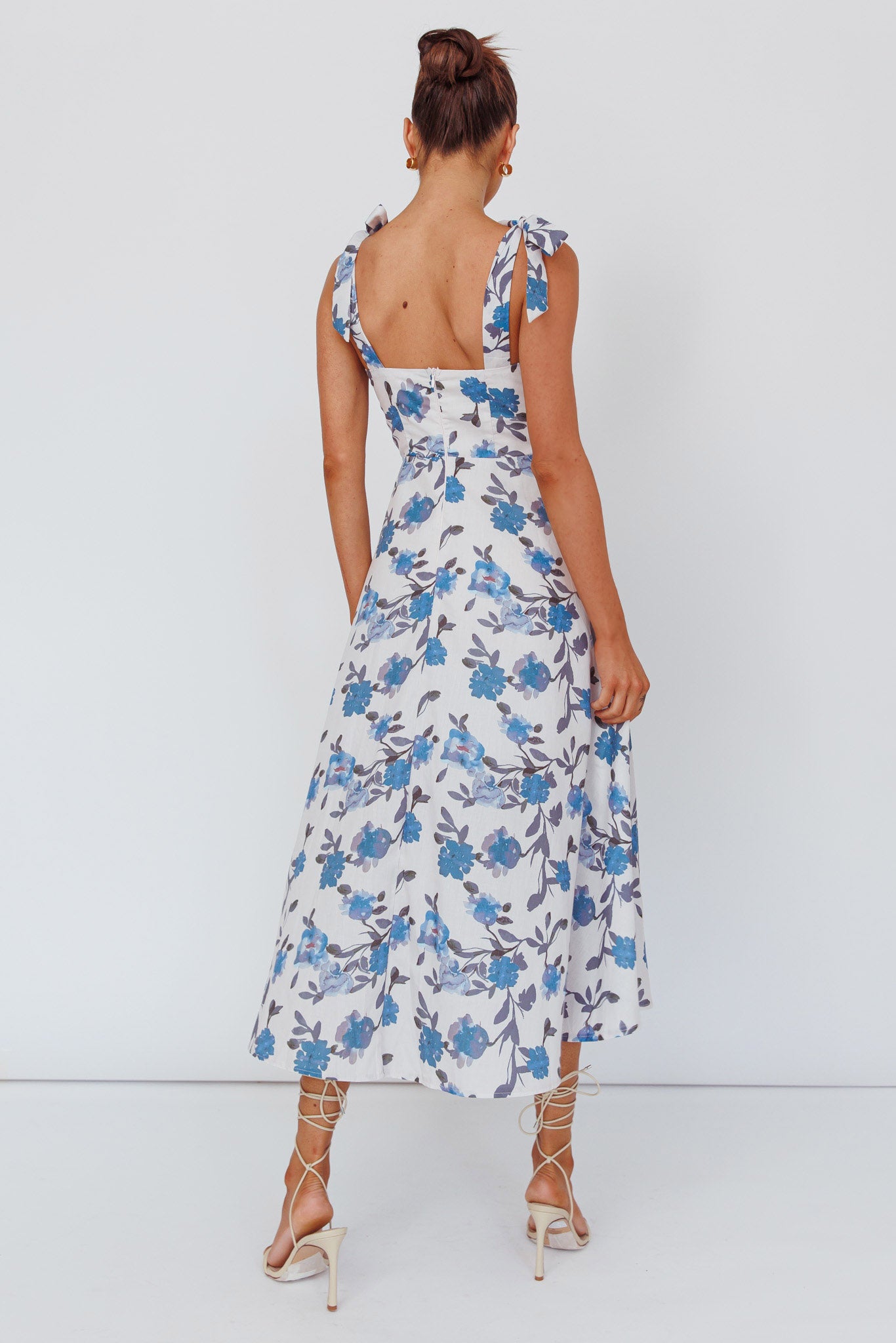 Shop the Sweet Pea Tied Bust Midi Dress Flower Blue | Selfie Leslie
