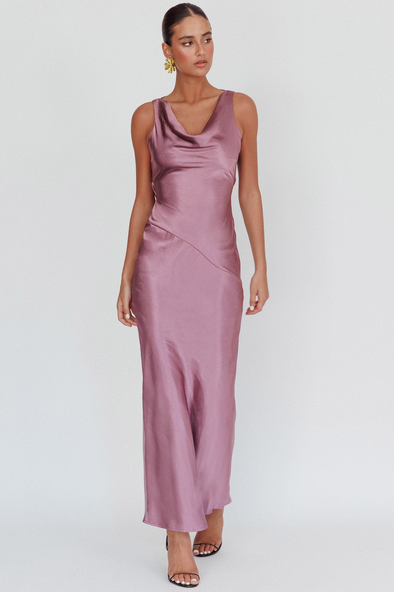 Cassiopeia Open Back Maxi Dress Grape– Selfie Leslie