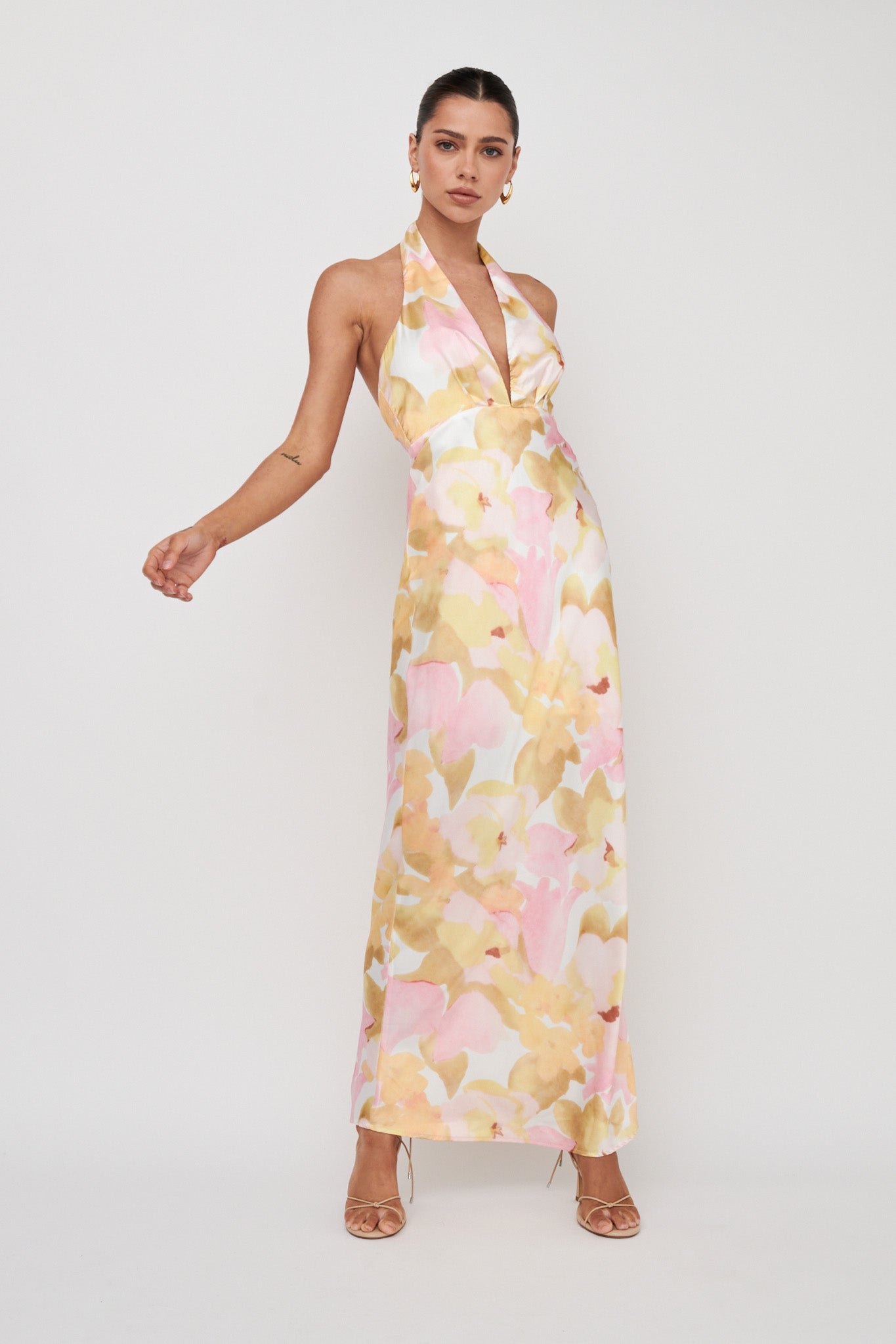 Of Your Dreams Plunging Halter Dress Floral Pink by Selfie Leslie