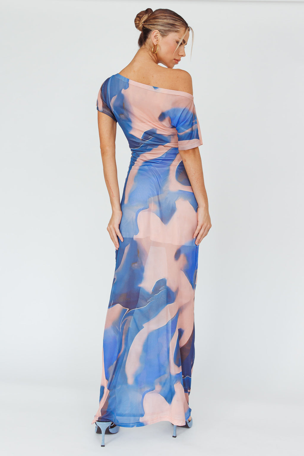 Tumi Short Sleeve Maxi Dress Printed Beige by Selfie Leslie