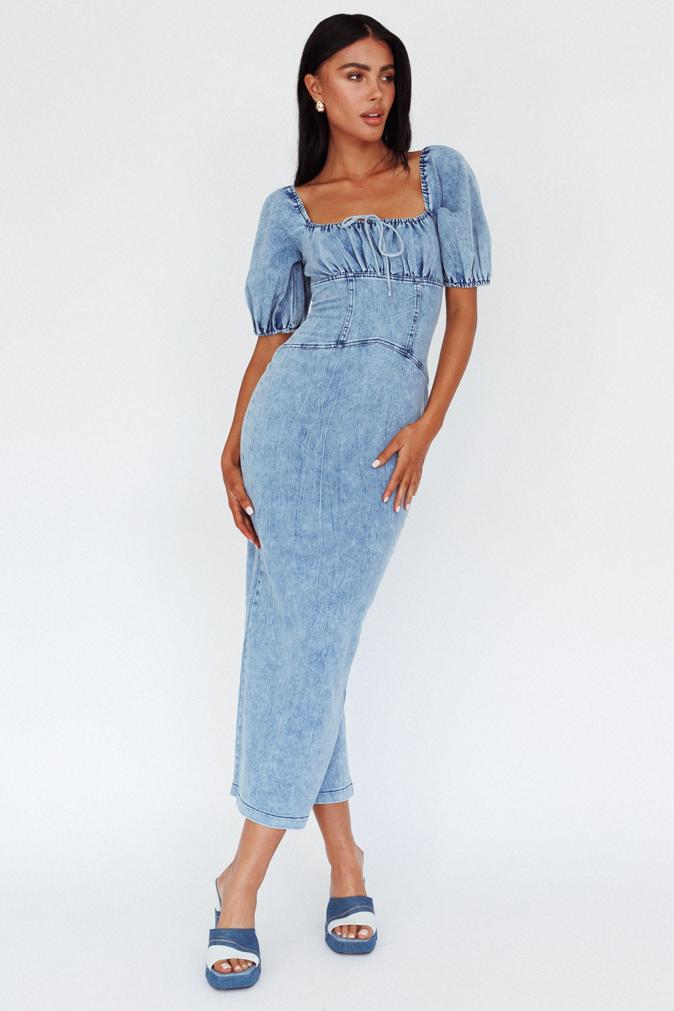 Juneau Puff Sleeve Midi Dress Denim Blue by Selfie Leslie