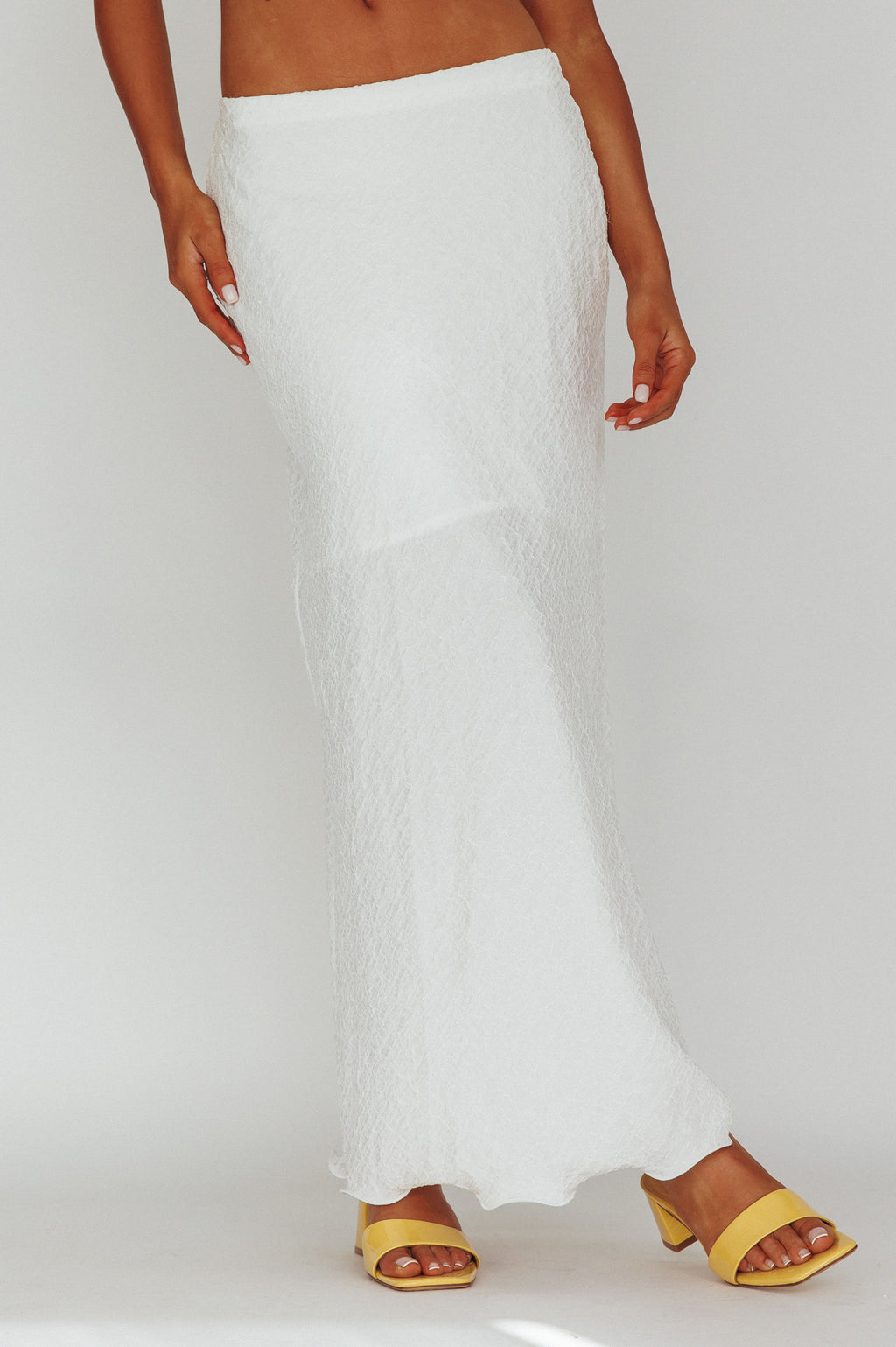 Roman Midi Skirt Textured White by Selfie Leslie